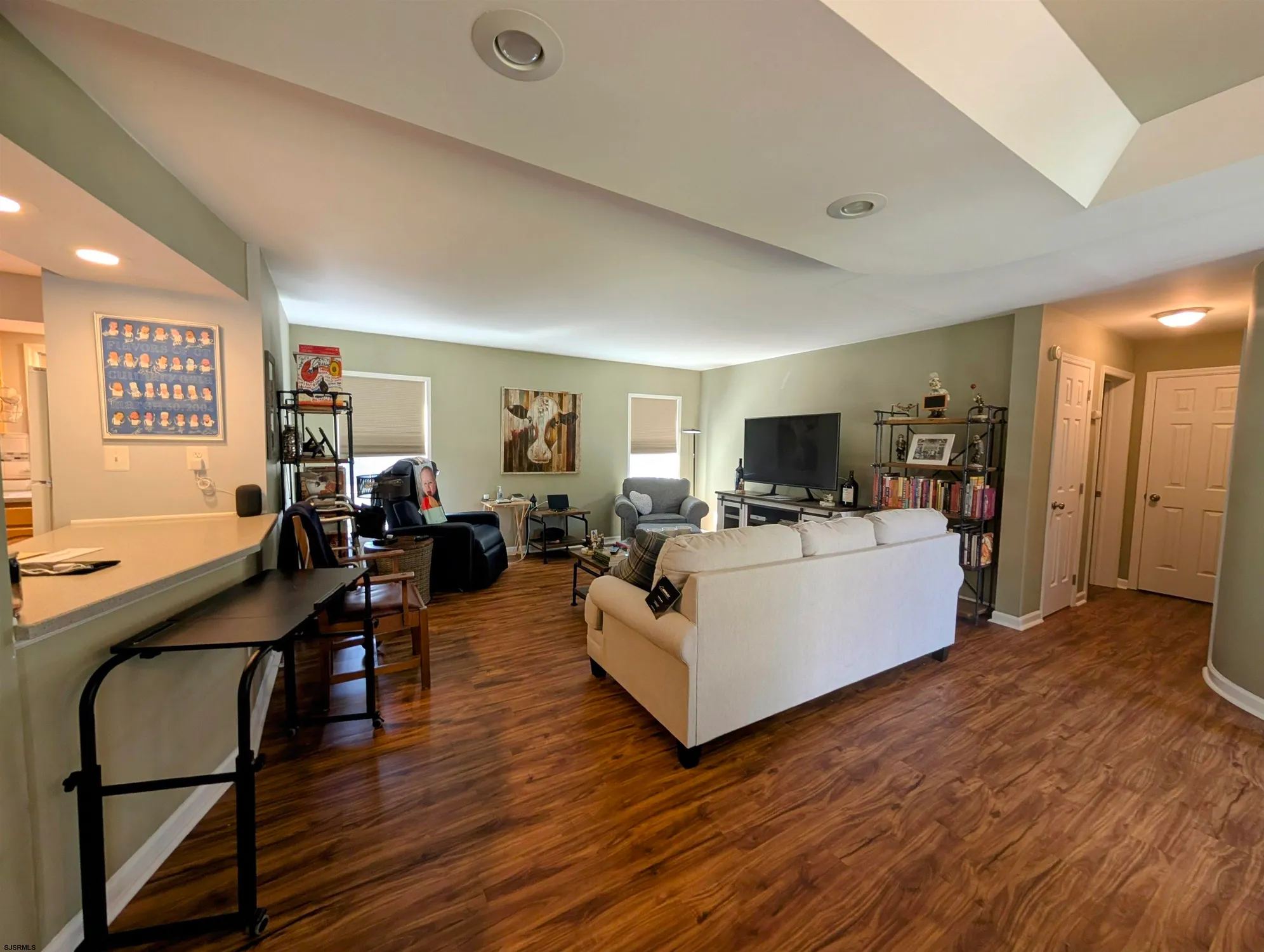 Property Slideshow image 14 of 33 | 39 dogwood ln, Mays Landing, NJ, 08330