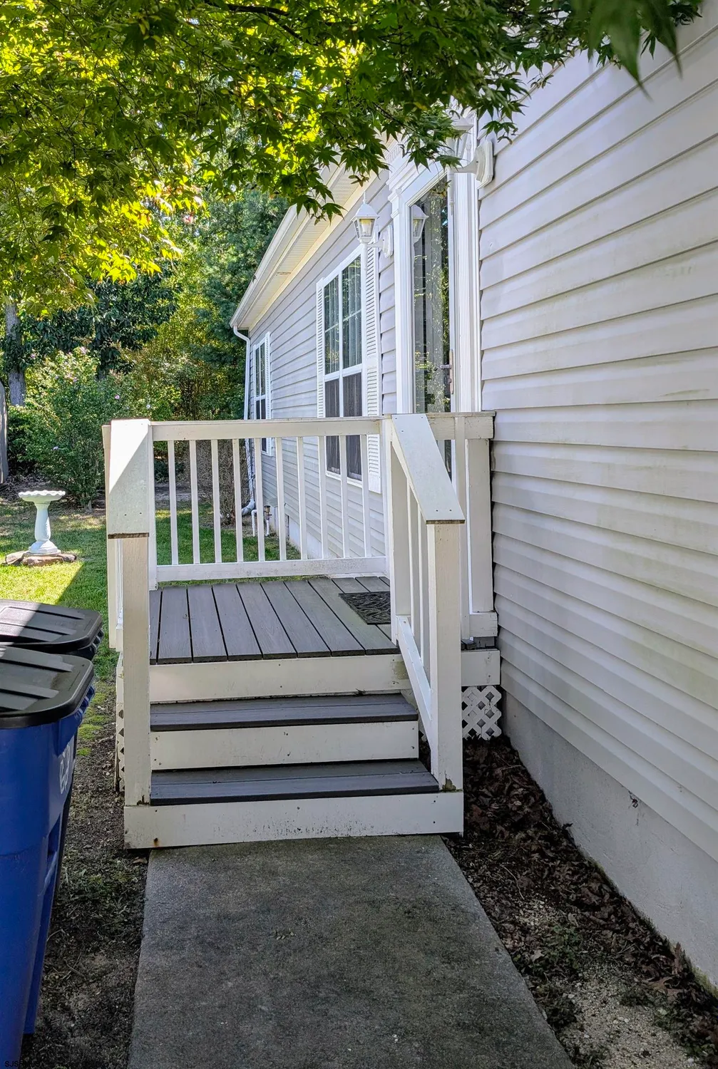 Property Slideshow image 3 of 33 | 39 dogwood ln, Mays Landing, NJ, 08330