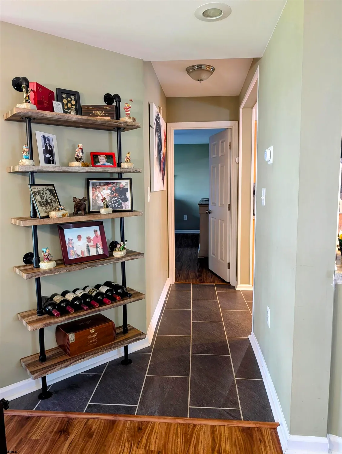 Property Slideshow image 21 of 33 | 39 dogwood ln, Mays Landing, NJ, 08330