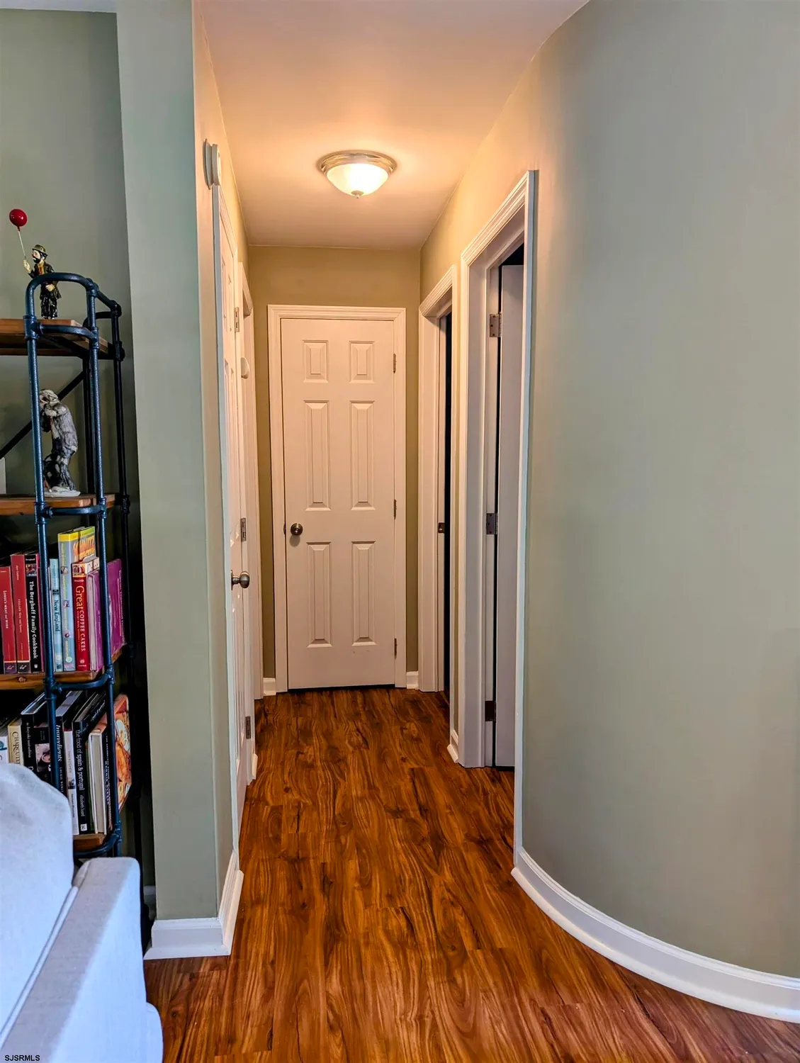 Property Slideshow image 22 of 33 | 39 dogwood ln, Mays Landing, NJ, 08330