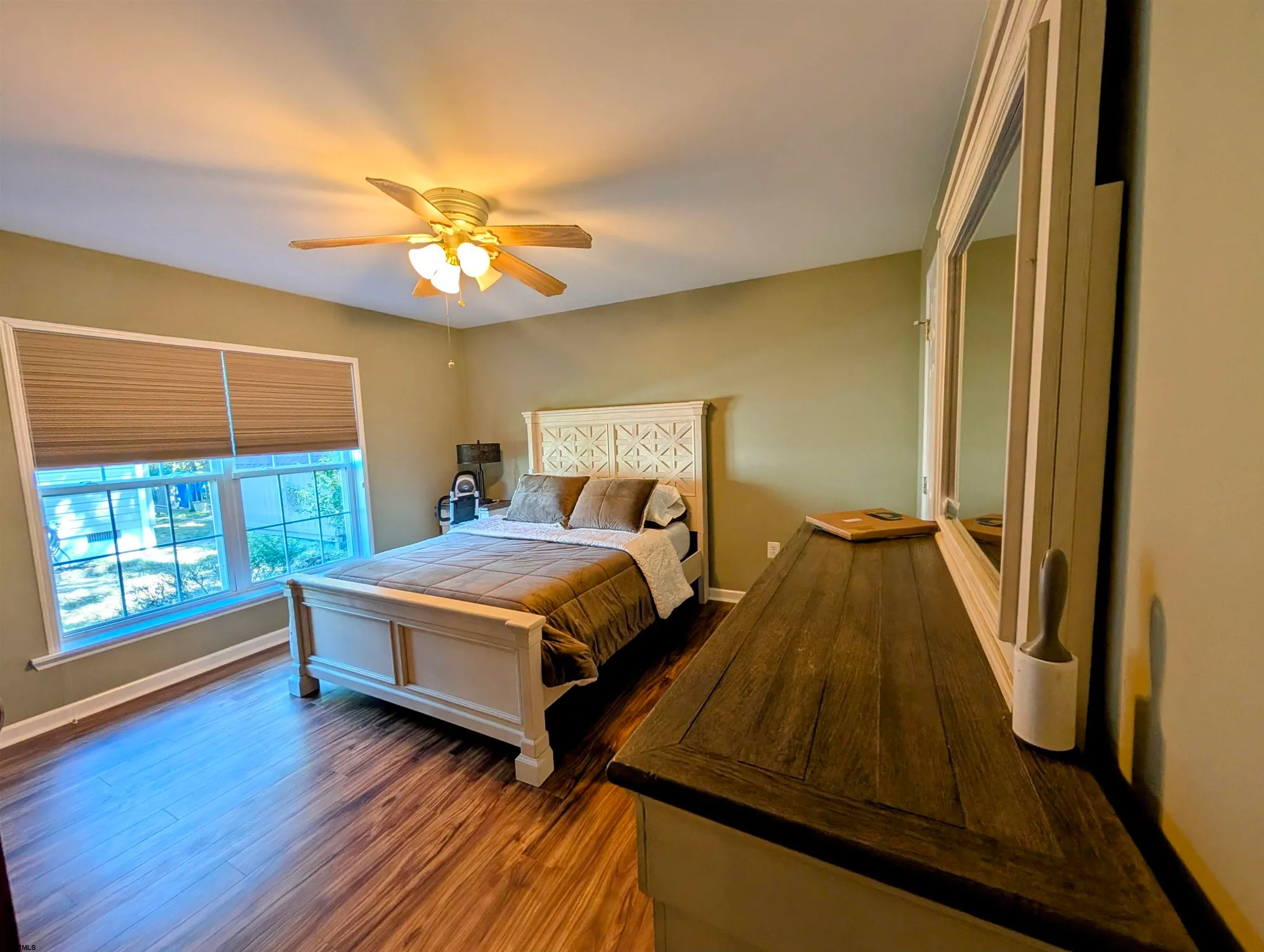 Property Slideshow image 23 of 33 | 39 dogwood ln, Mays Landing, NJ, 08330