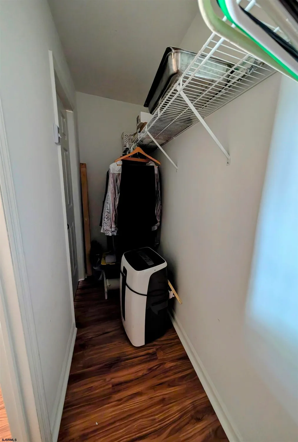 Property Slideshow image 31 of 33 | 39 dogwood ln, Mays Landing, NJ, 08330