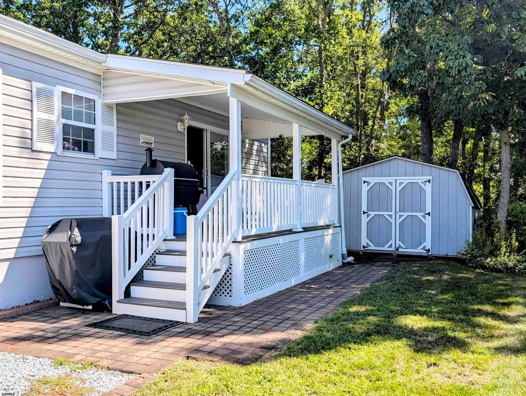 Property Slideshow image 6 of 33 | 39 dogwood ln, Mays Landing, NJ, 08330