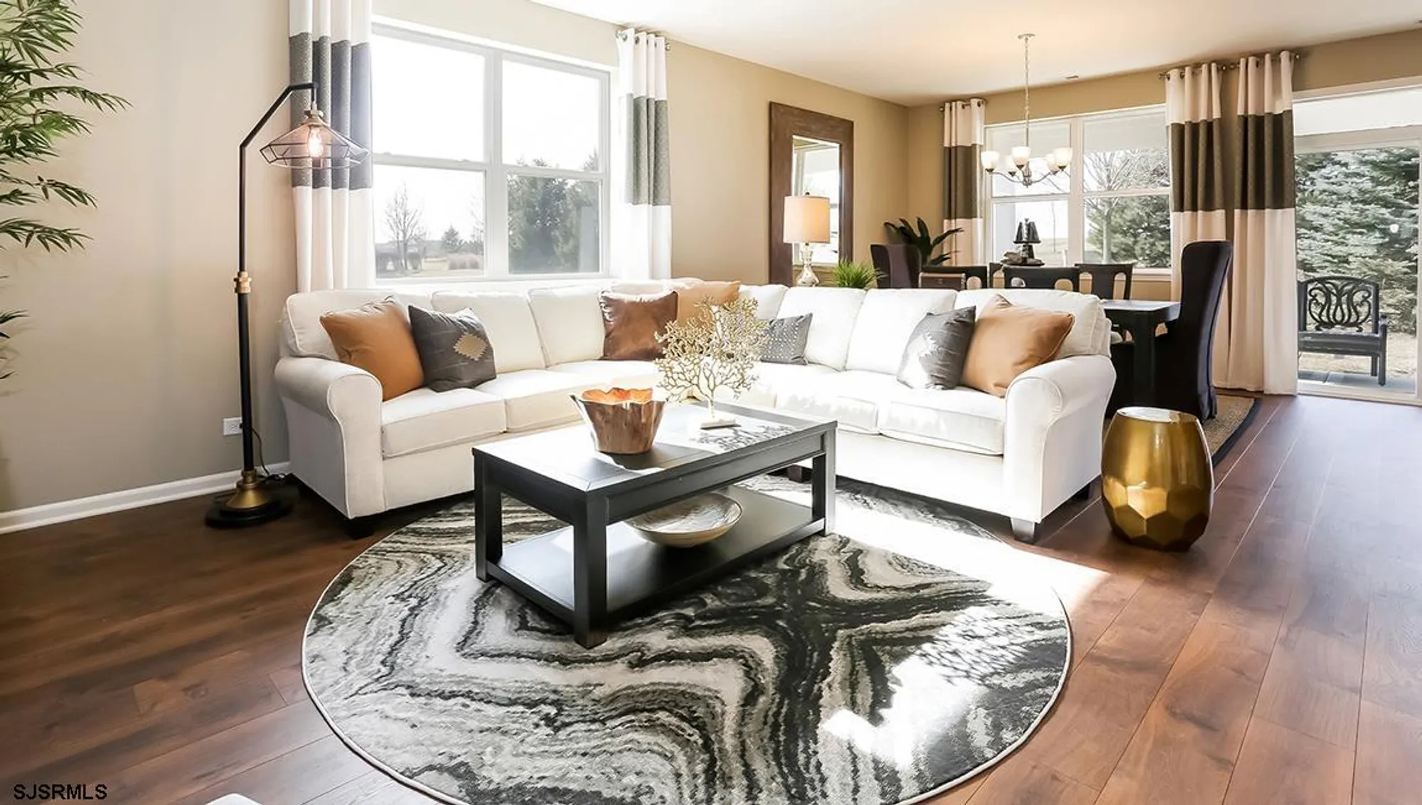Property Slideshow image 7 of 18 | 254 huntington dr, Egg Harbor Township, NJ, 08234