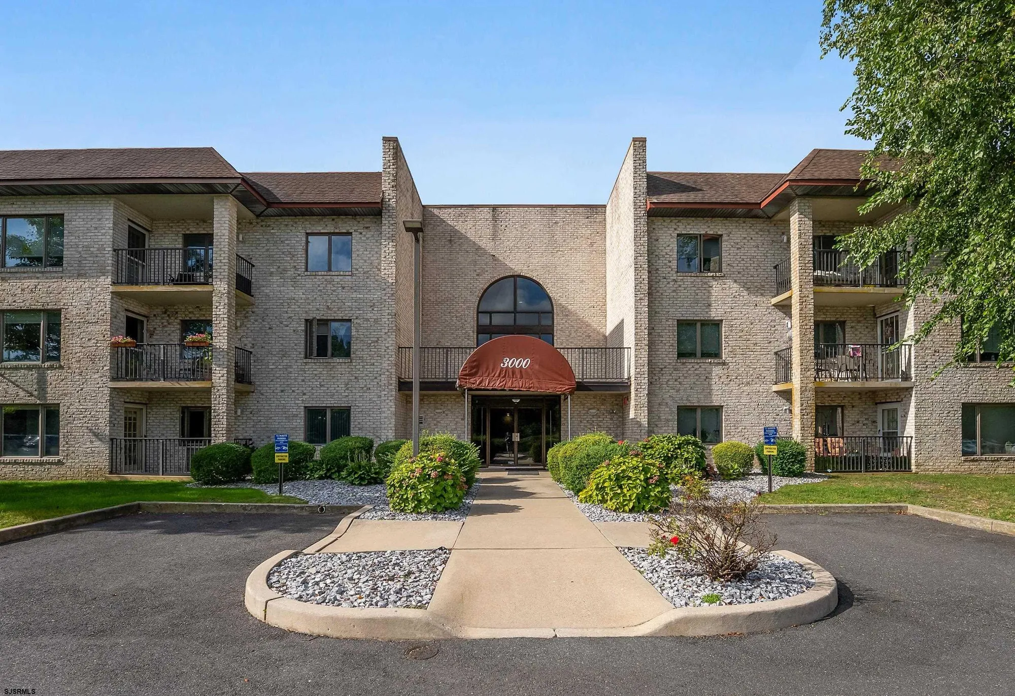 Property Slideshow image 25 of 39 | 3210 dolphin ave # 3210, Northfield, NJ, 08225