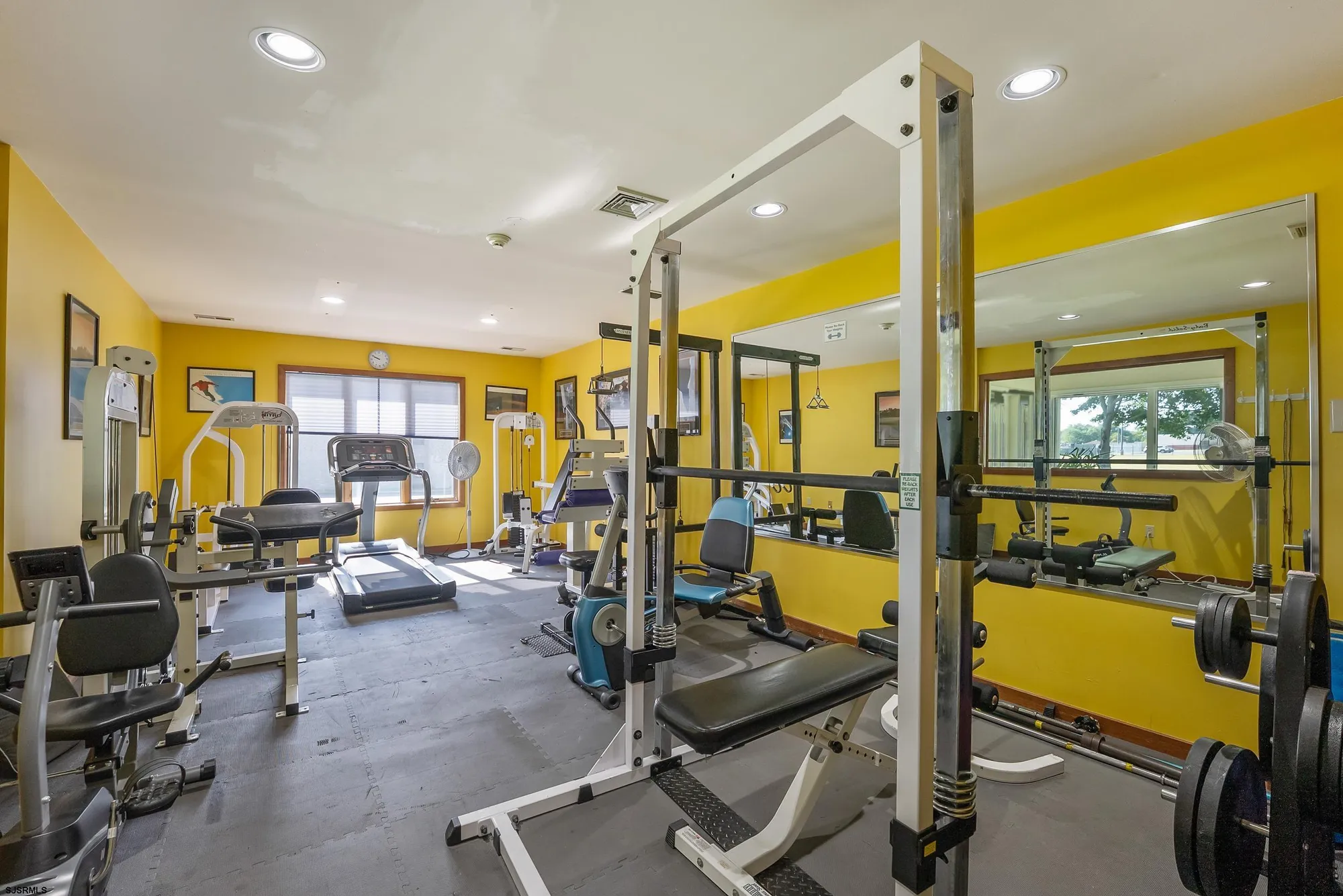 Property Slideshow image 26 of 39 | 3210 dolphin ave # 3210, Northfield, NJ, 08225