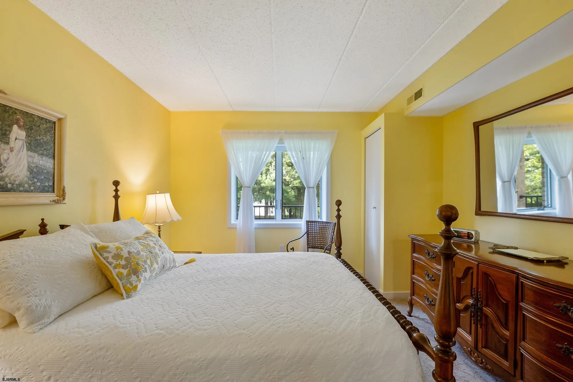Property Slideshow image 21 of 39 | 3210 dolphin ave # 3210, Northfield, NJ, 08225