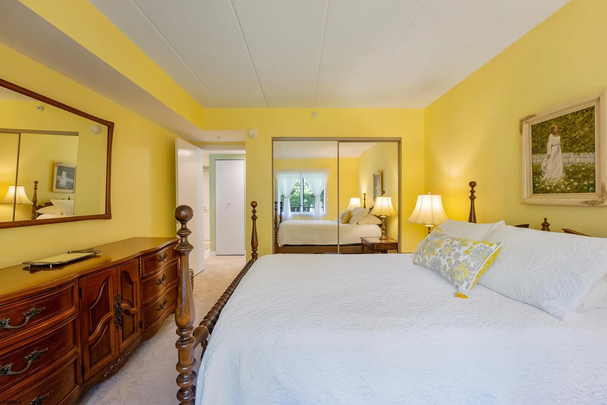 Property Slideshow image 23 of 39 | 3210 dolphin ave # 3210, Northfield, NJ, 08225