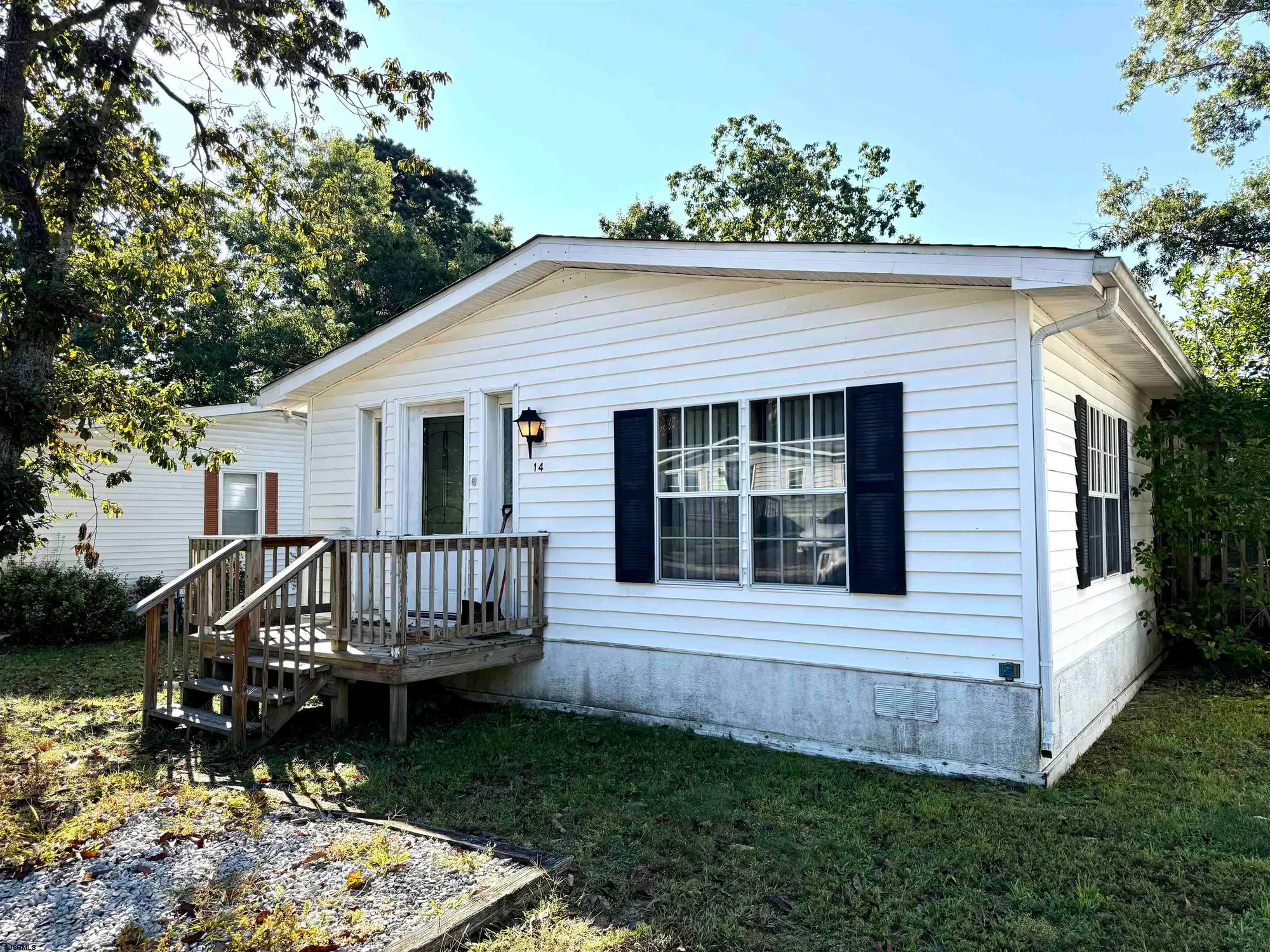 Property Slideshow image 1 of 23 | 14 hickory ln, Mays Landing, NJ, 08330