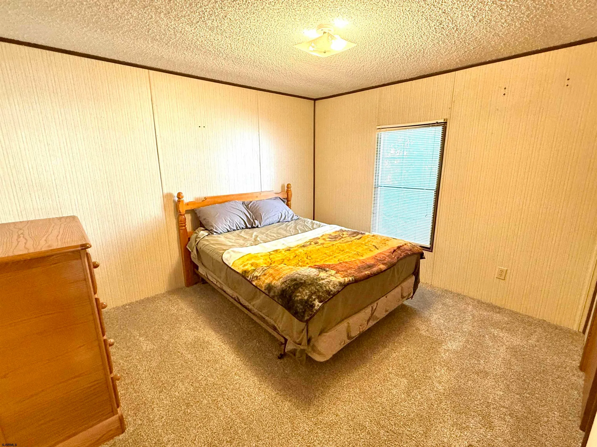 Property Slideshow image 16 of 23 | 14 hickory ln, Mays Landing, NJ, 08330