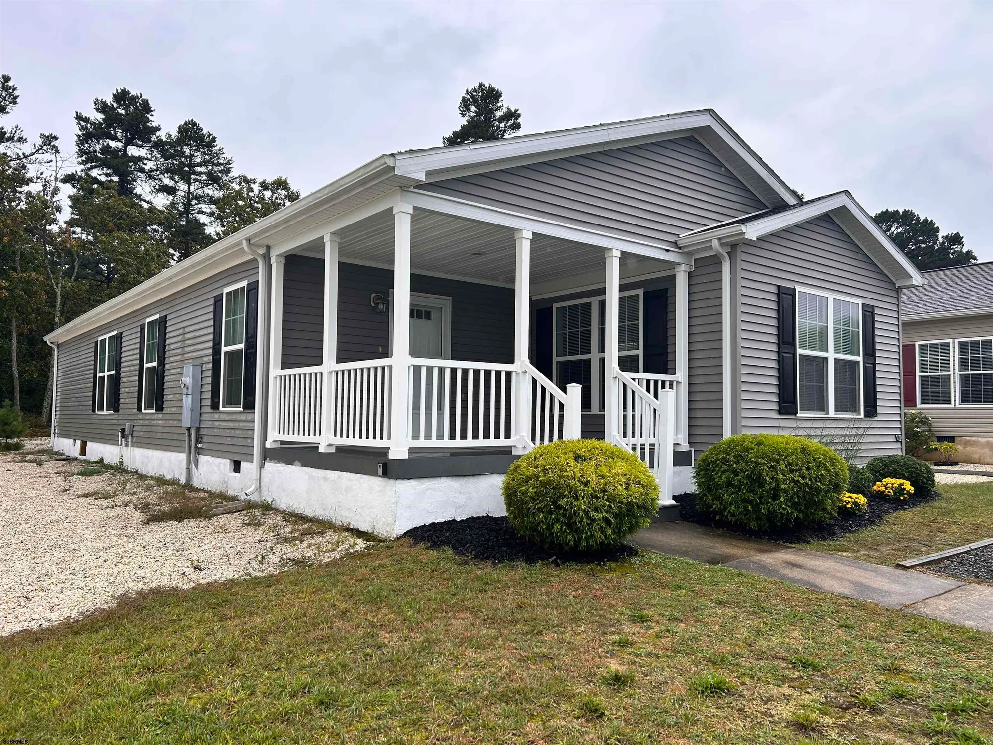 Property Slideshow image 1 of 25 | 80 pinetree ln, Mays Landing, NJ, 08330