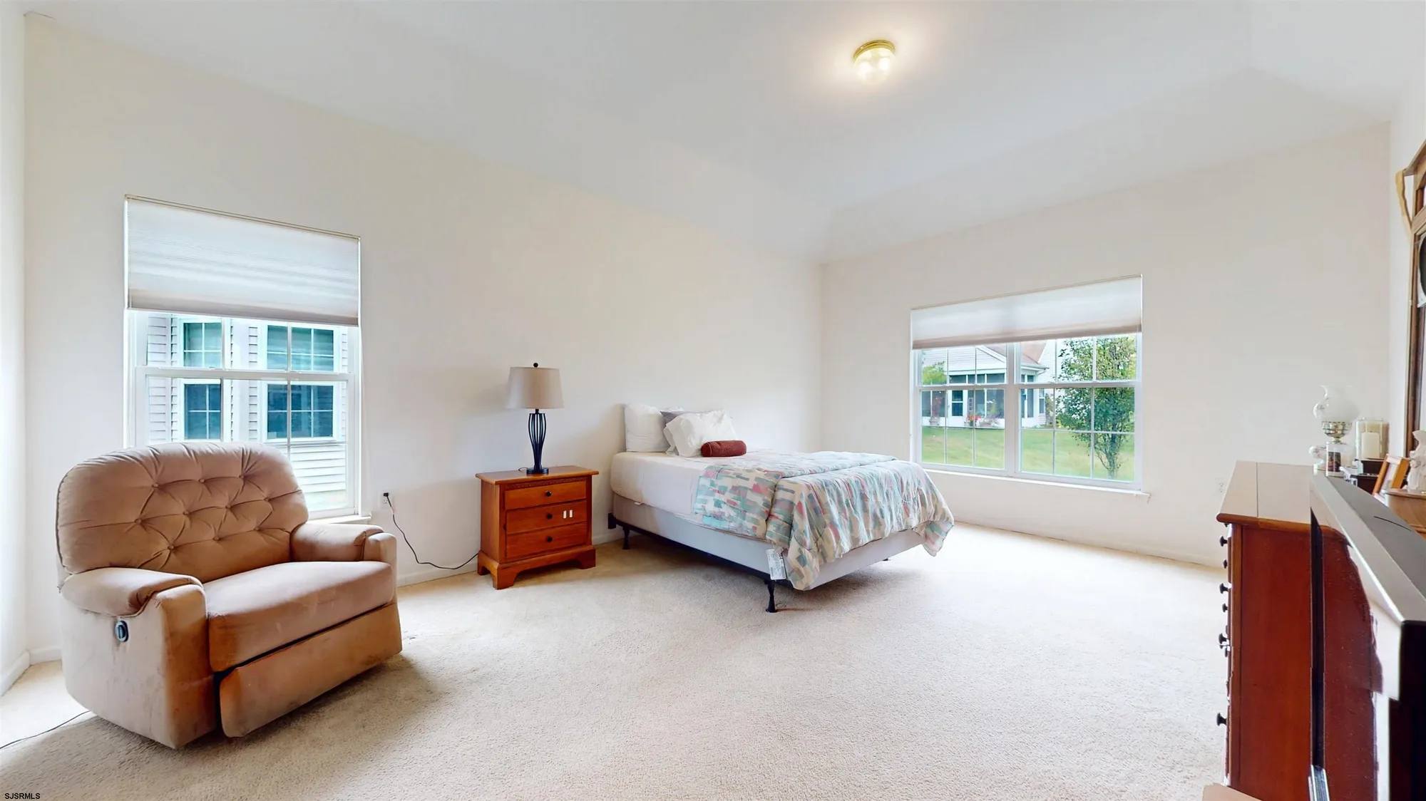 Property Slideshow image 20 of 47 | 61 burnside dr, Egg Harbor Township, NJ, 08234