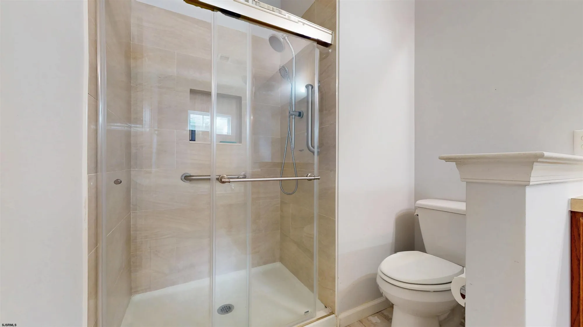 Property Slideshow image 25 of 47 | 61 burnside dr, Egg Harbor Township, NJ, 08234