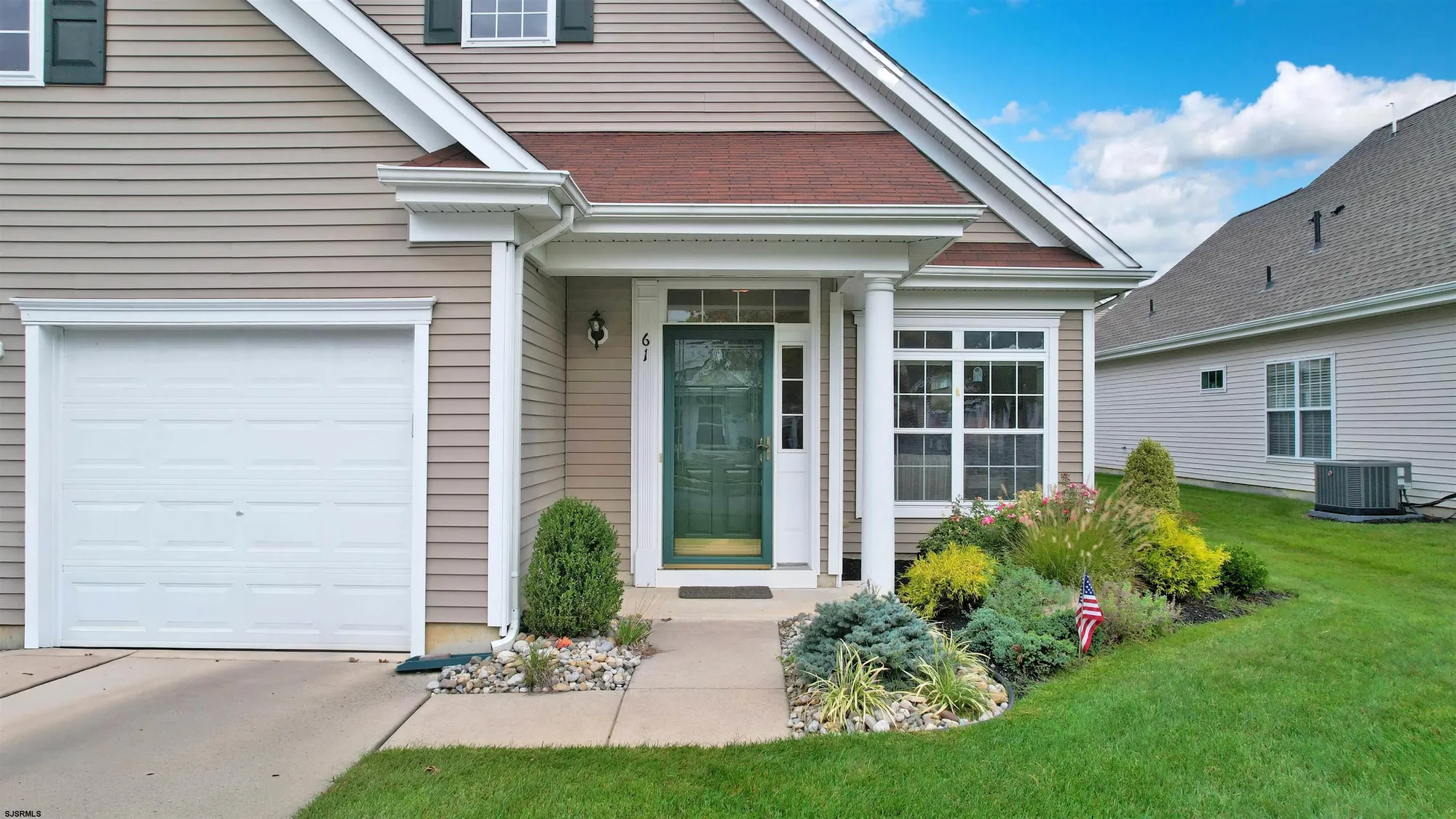 Property Slideshow image 3 of 47 | 61 burnside dr, Egg Harbor Township, NJ, 08234