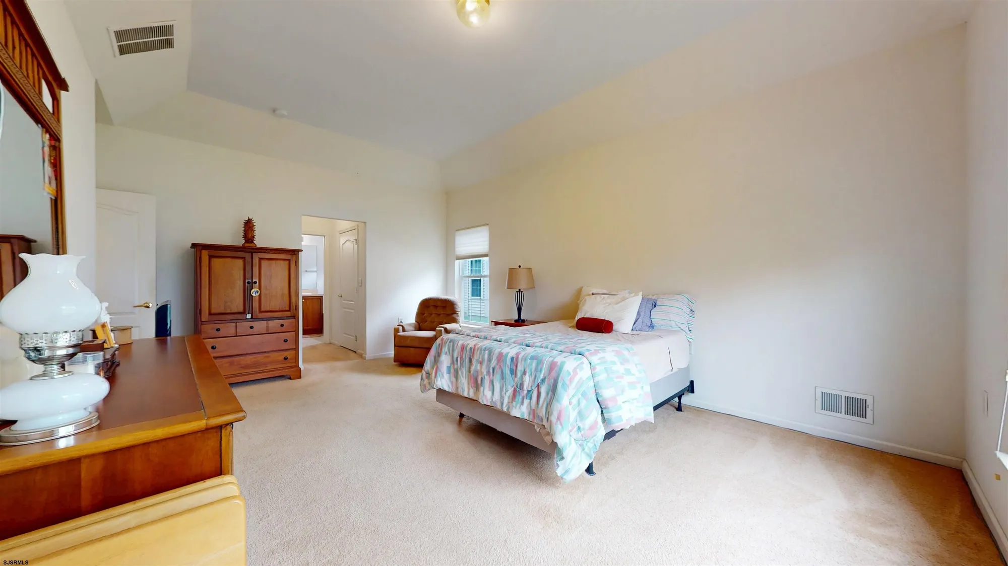 Property Slideshow image 21 of 47 | 61 burnside dr, Egg Harbor Township, NJ, 08234