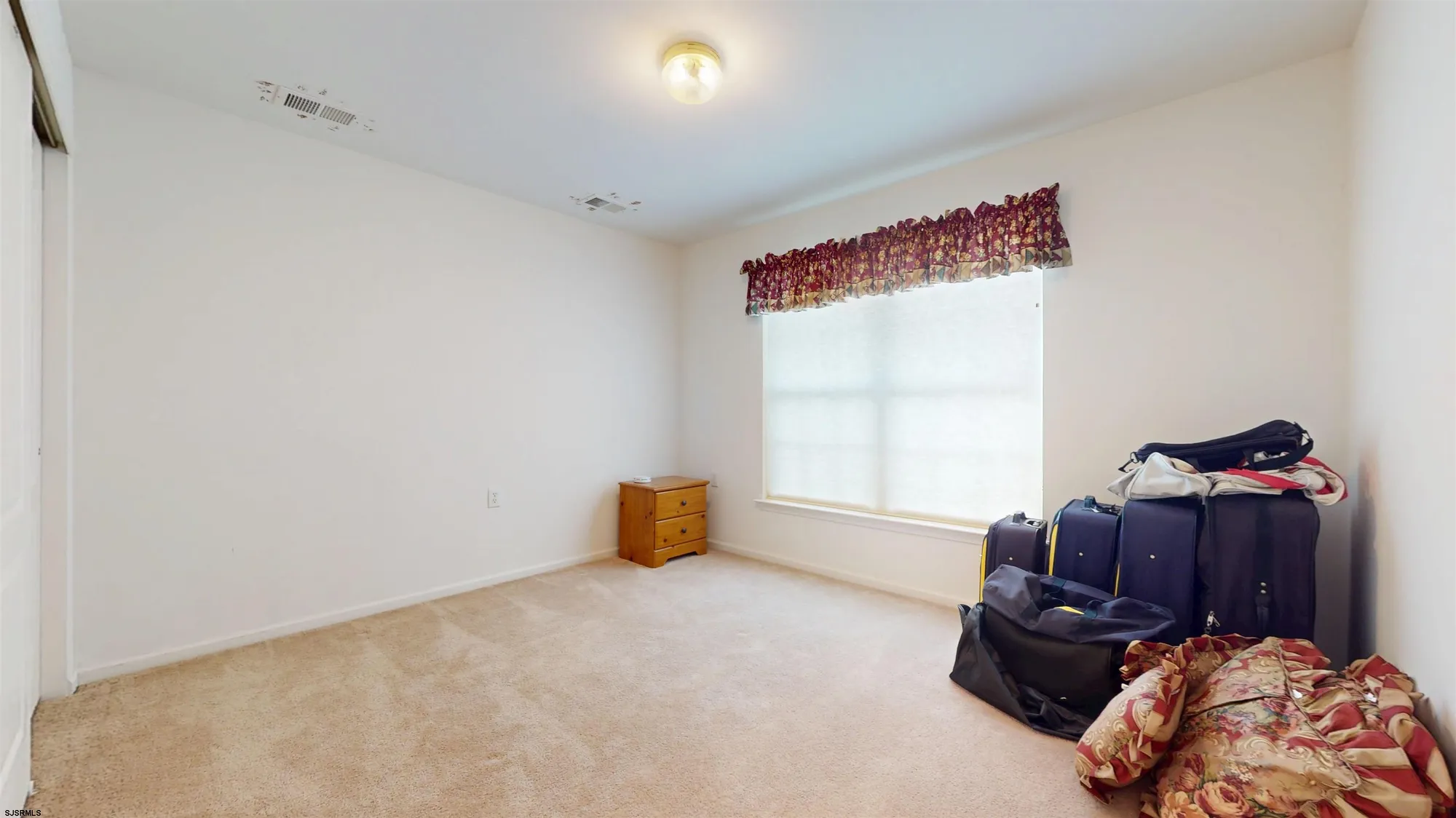 Property Slideshow image 32 of 47 | 61 burnside dr, Egg Harbor Township, NJ, 08234