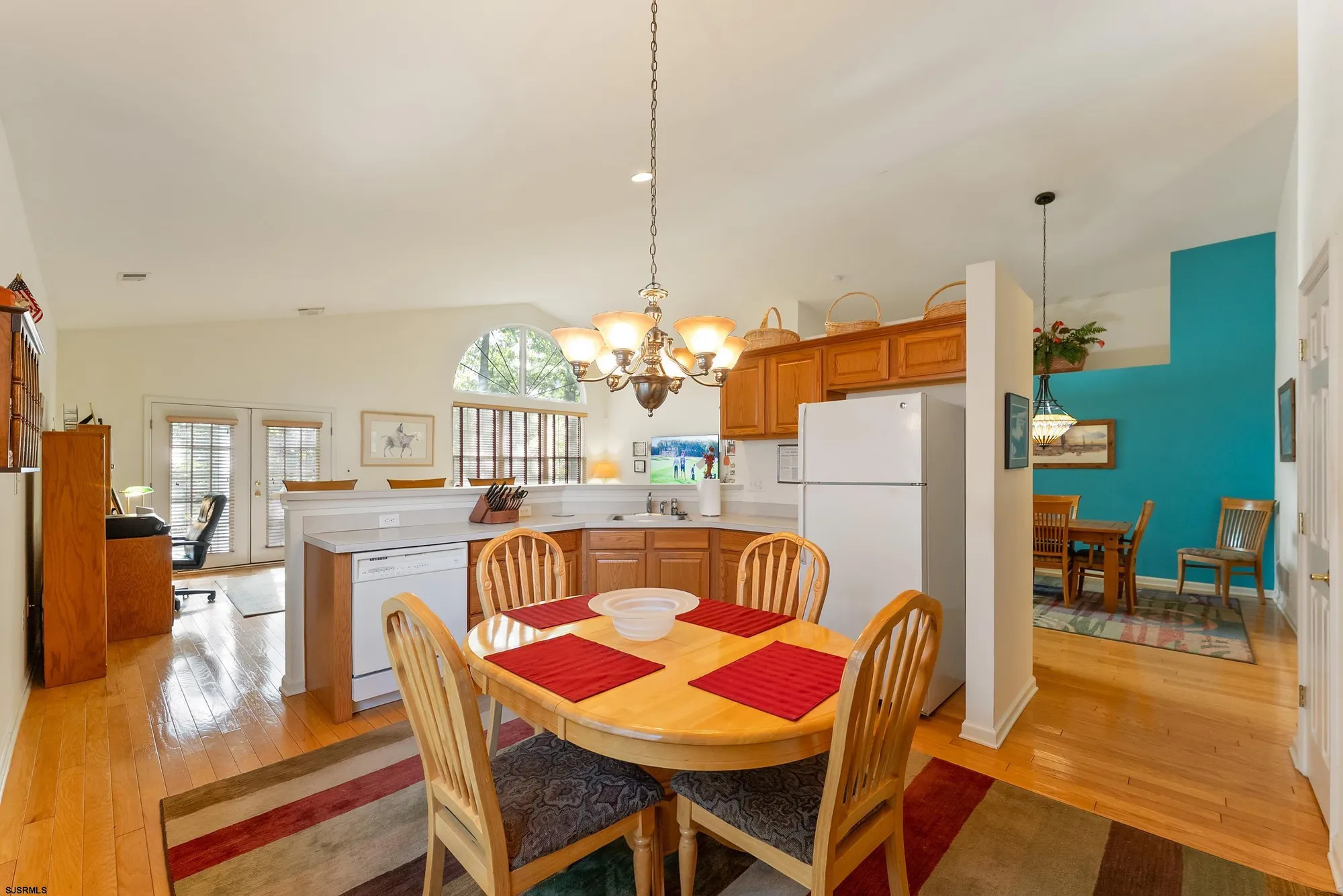 Property Slideshow image 20 of 39 | 4 northampton rd, Galloway, NJ, 08205