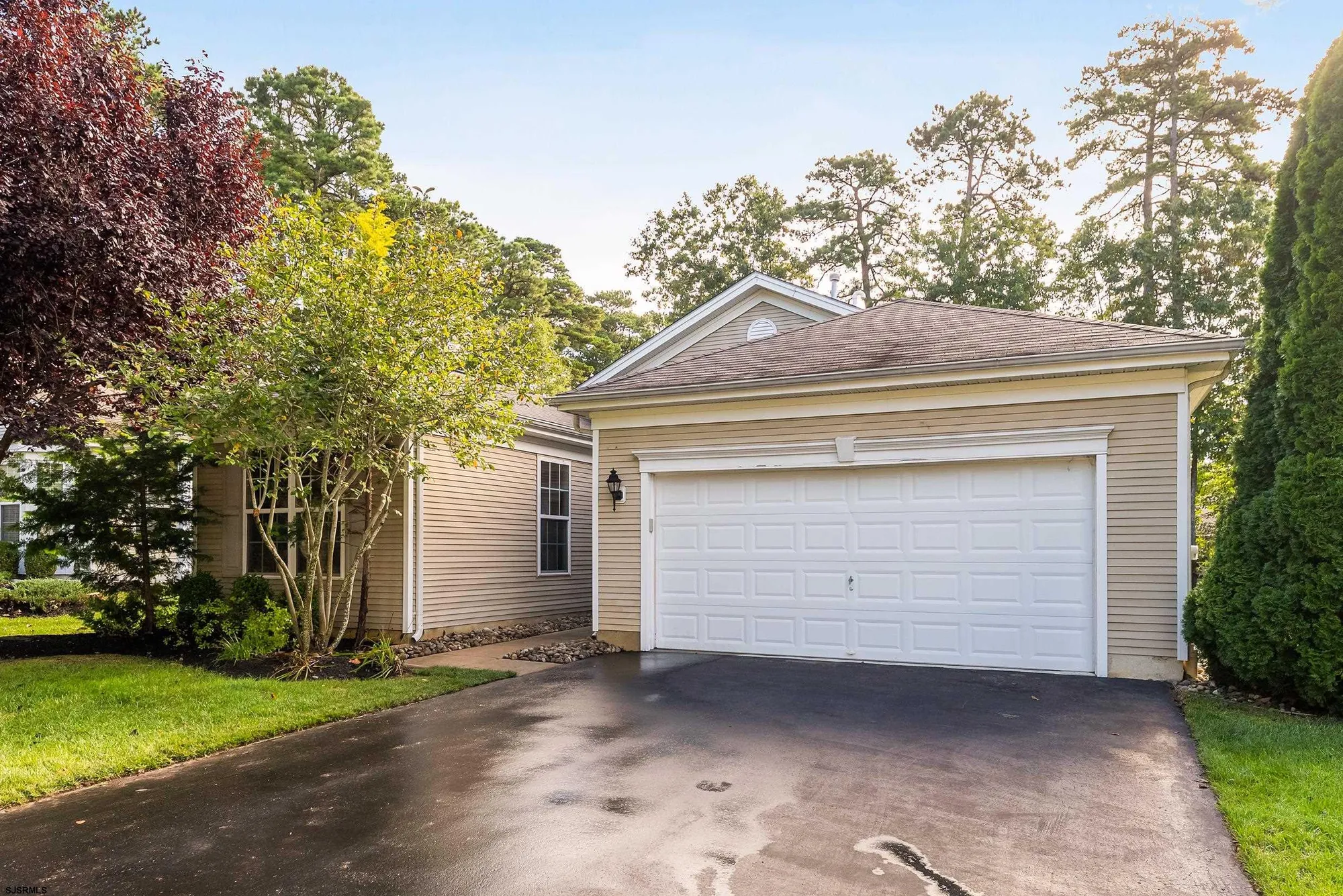 Property Slideshow image 2 of 39 | 4 northampton rd, Galloway, NJ, 08205