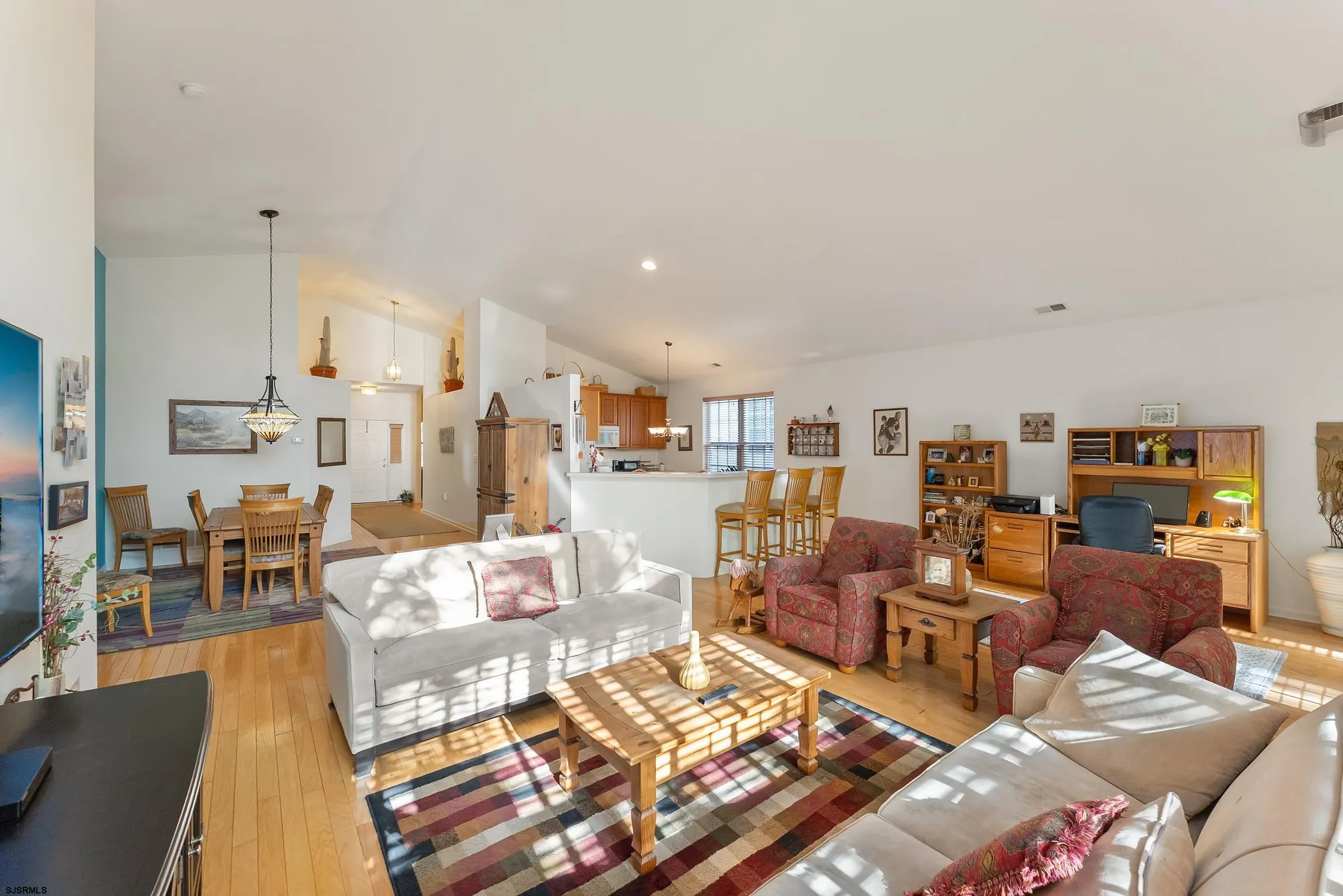 Property Slideshow image 14 of 39 | 4 northampton rd, Galloway, NJ, 08205