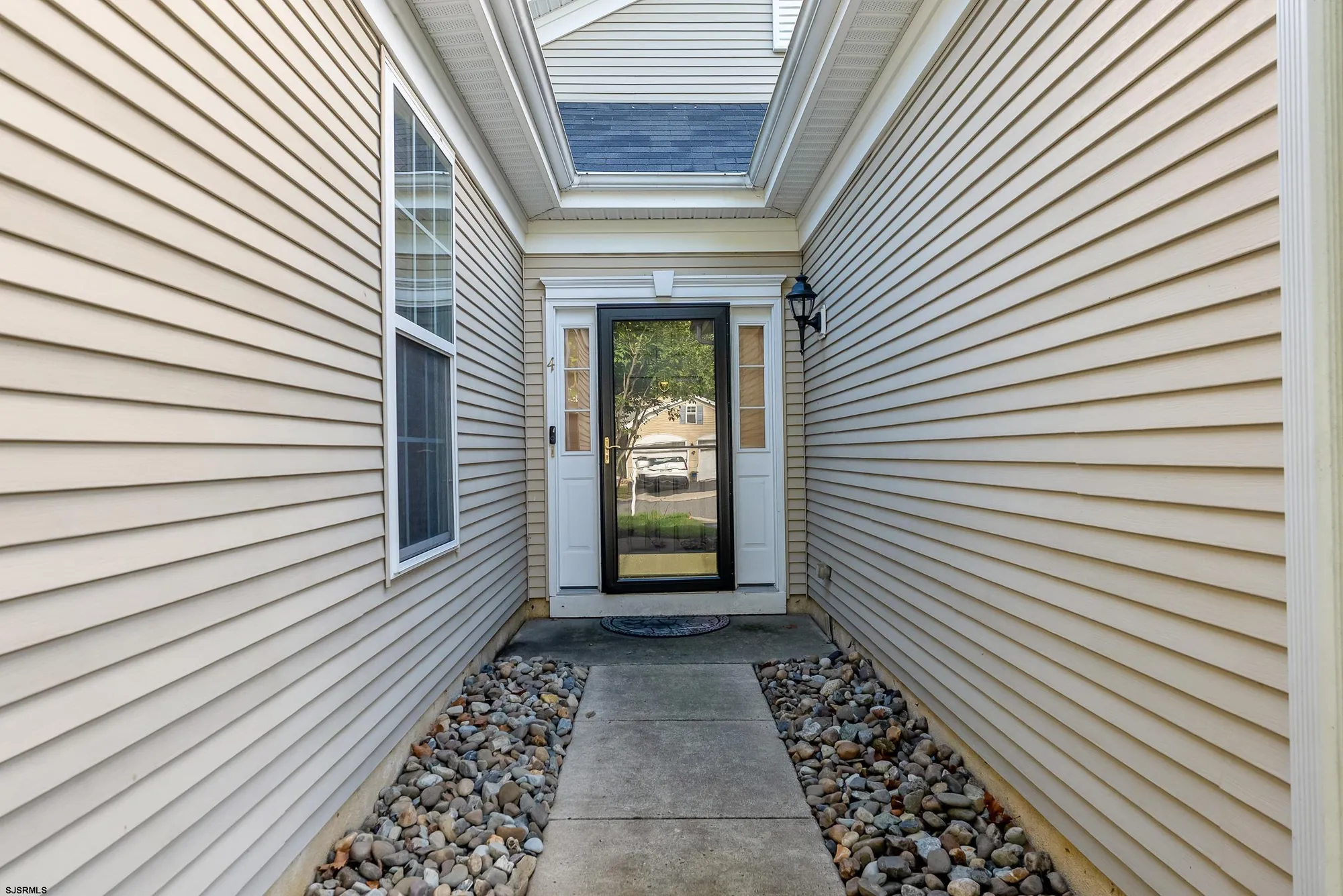 Property Slideshow image 4 of 39 | 4 northampton rd, Galloway, NJ, 08205