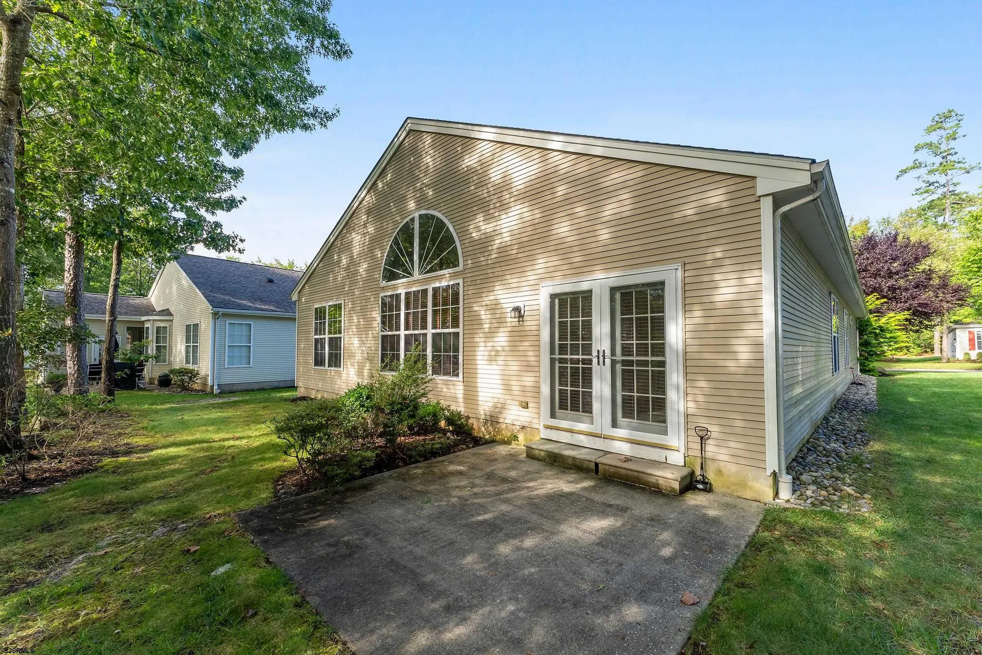 Property Slideshow image 5 of 39 | 4 northampton rd, Galloway, NJ, 08205