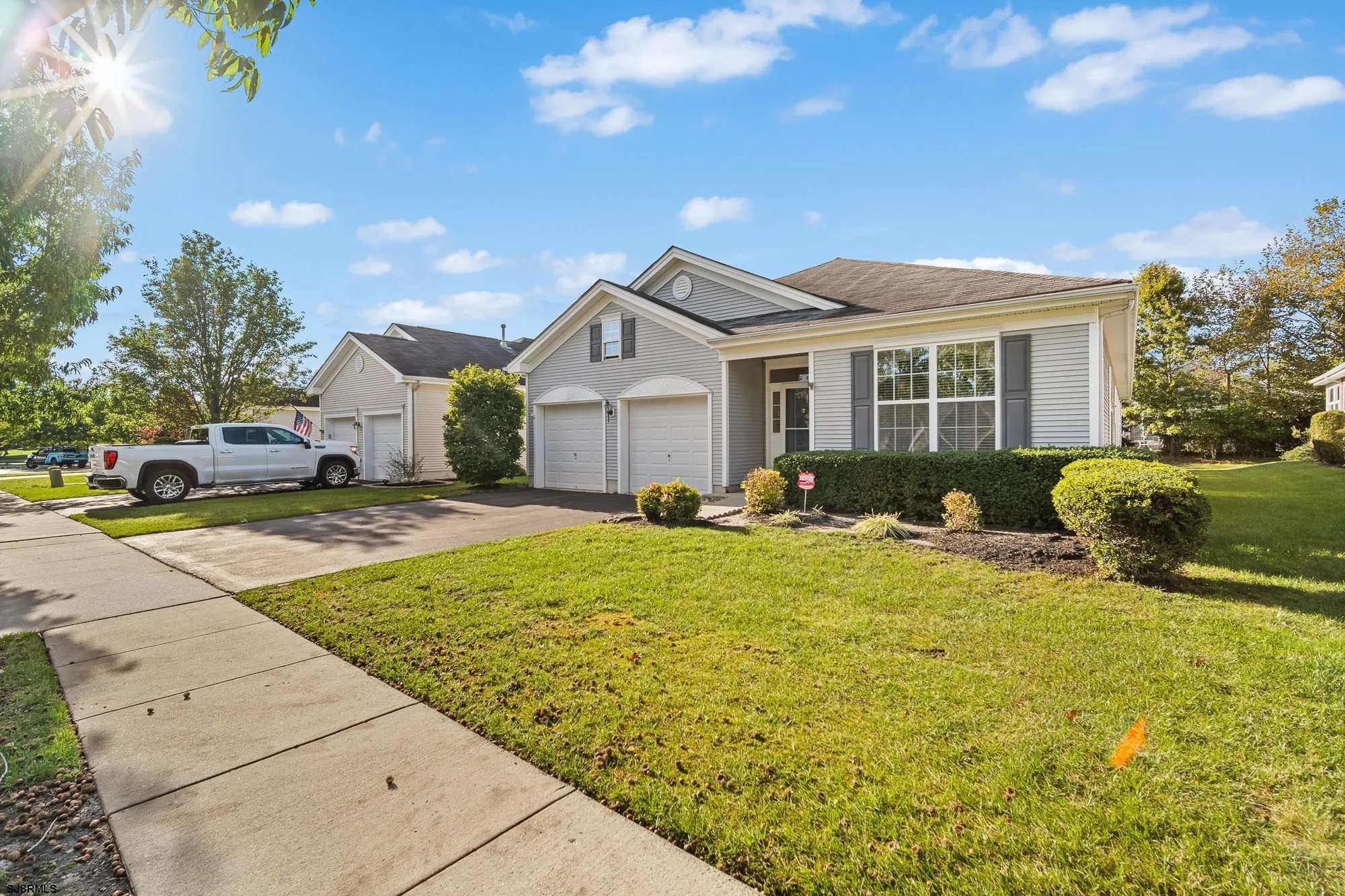 Property Slideshow image 2 of 26 | 9 wicklow ter, Galloway, NJ, 08205