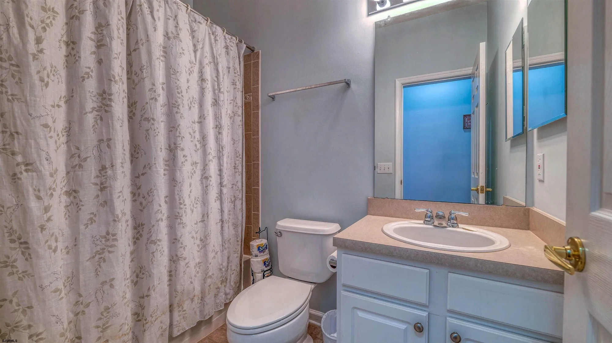 Property Slideshow image 21 of 30 | 30 wordsworth st, Galloway, NJ, 08205