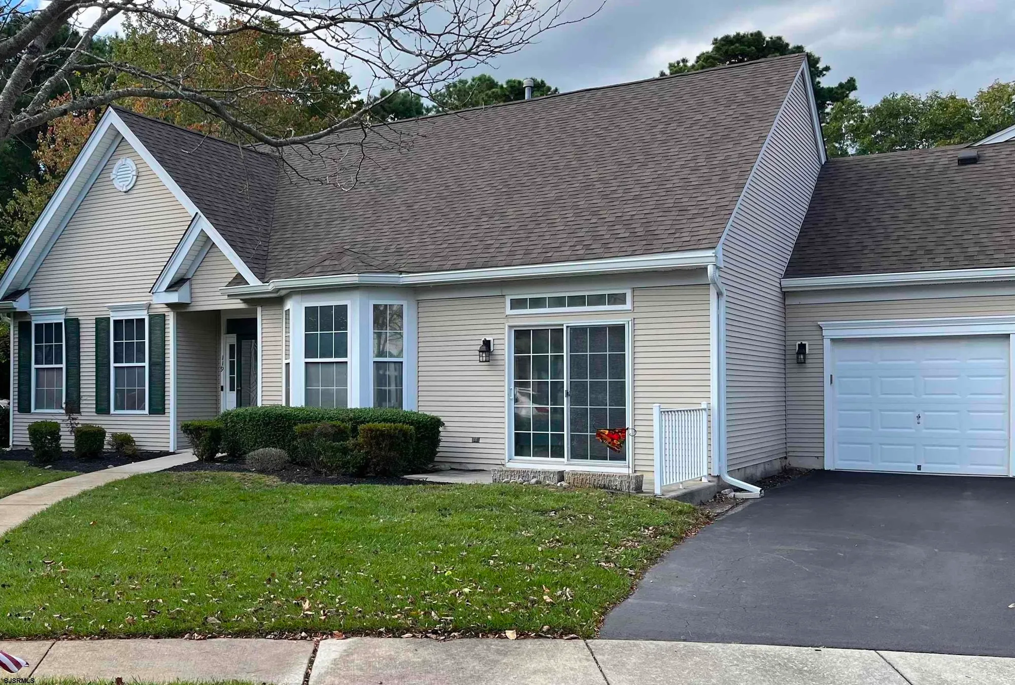 Property Slideshow image 2 of 22 | 119 dover ct, Galloway, NJ, 08205