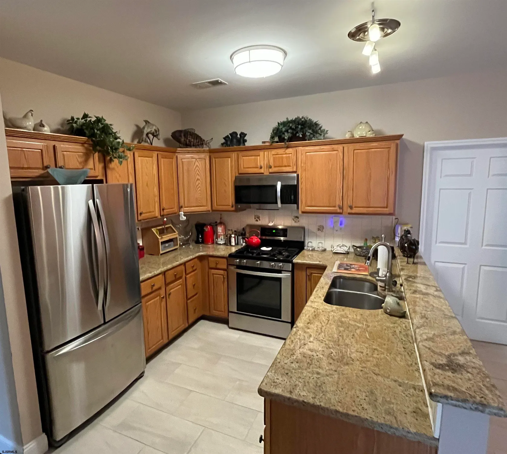 Property Slideshow image 5 of 22 | 119 dover ct, Galloway, NJ, 08205