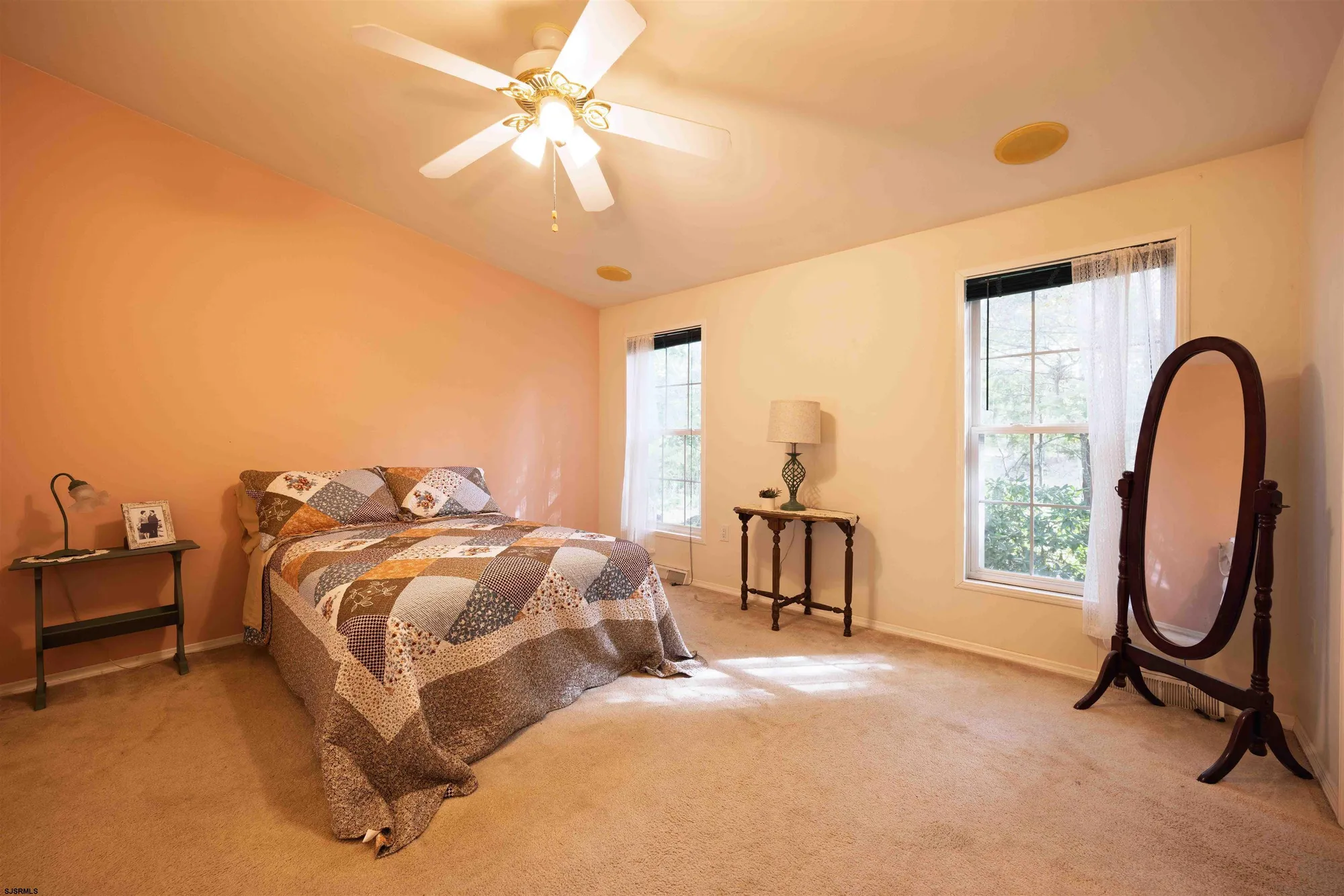 Property Slideshow image 22 of 31 | 7 laurel ct, Mays Landing, NJ, 08330