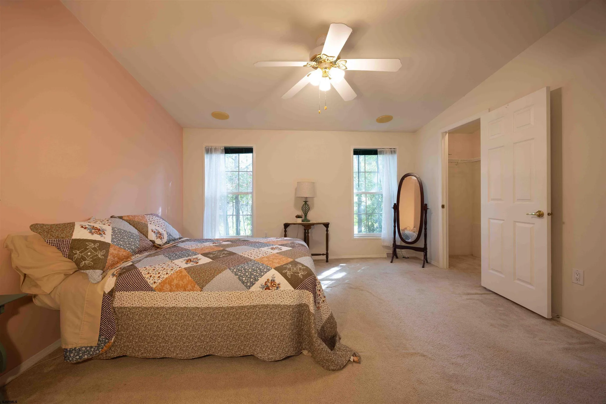 Property Slideshow image 23 of 31 | 7 laurel ct, Mays Landing, NJ, 08330