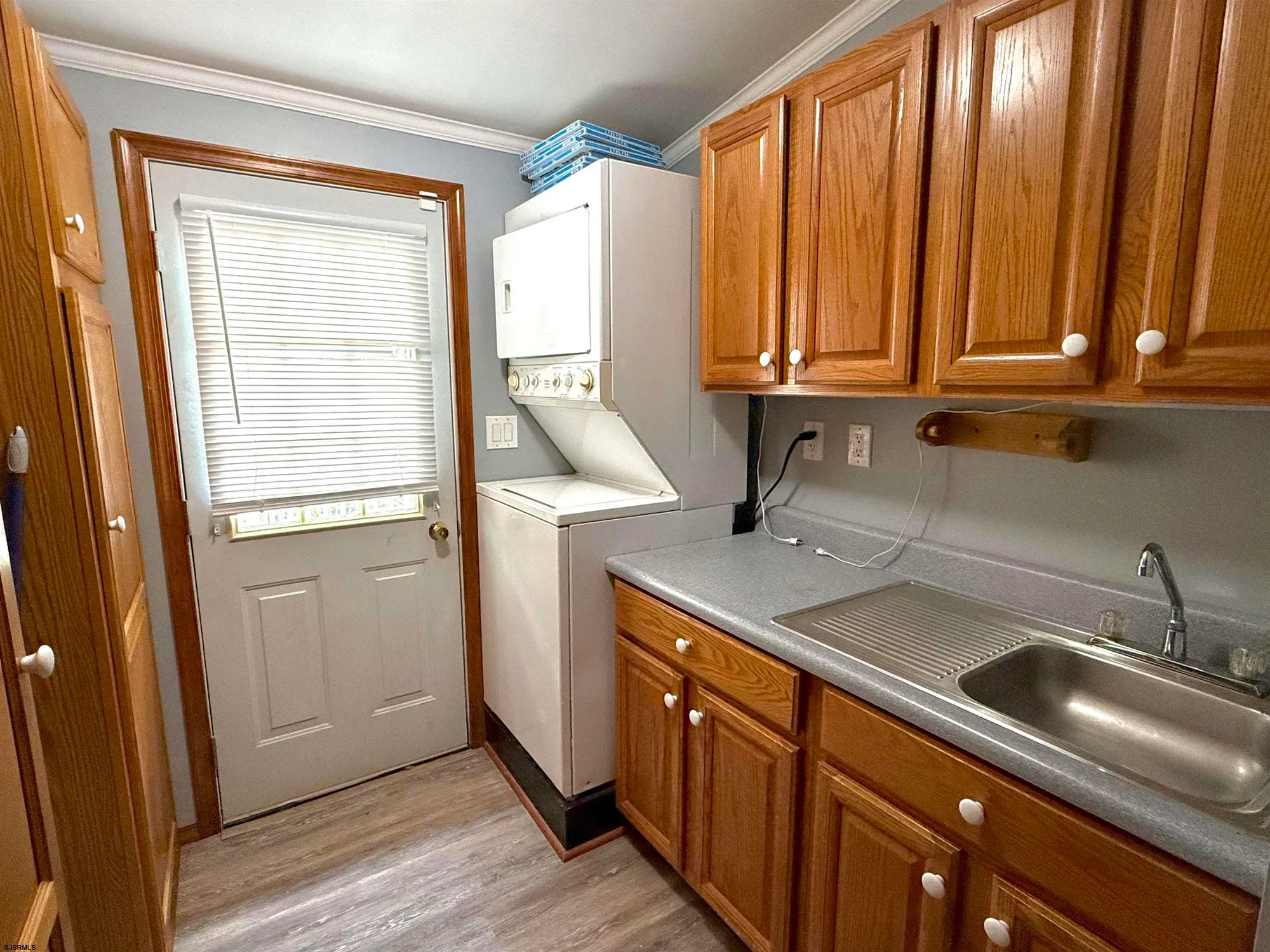 Property Slideshow image 15 of 29 | 7 cottonwood ct, Mays Landing, NJ, 08330