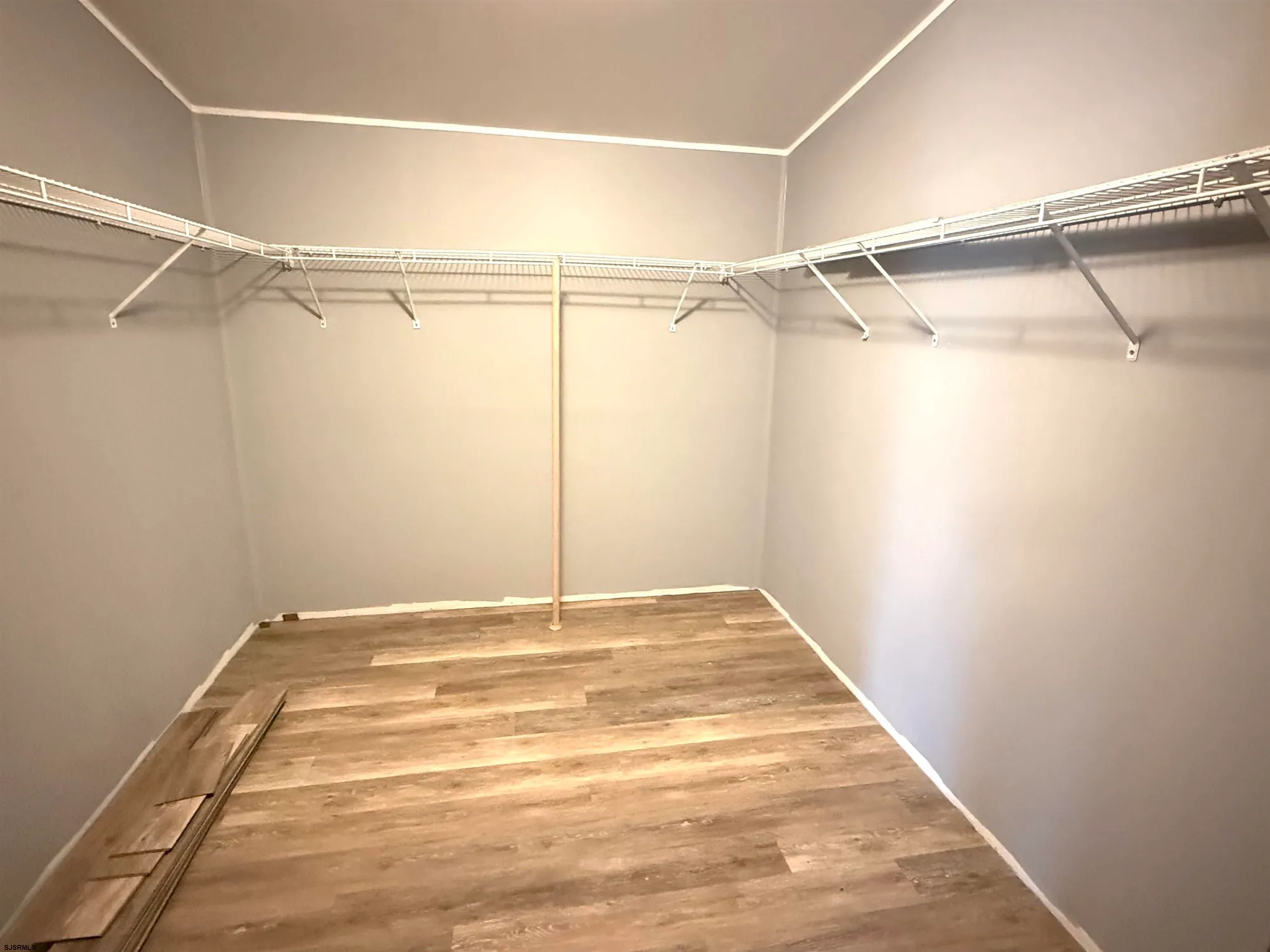 Property Slideshow image 18 of 29 | 7 cottonwood ct, Mays Landing, NJ, 08330