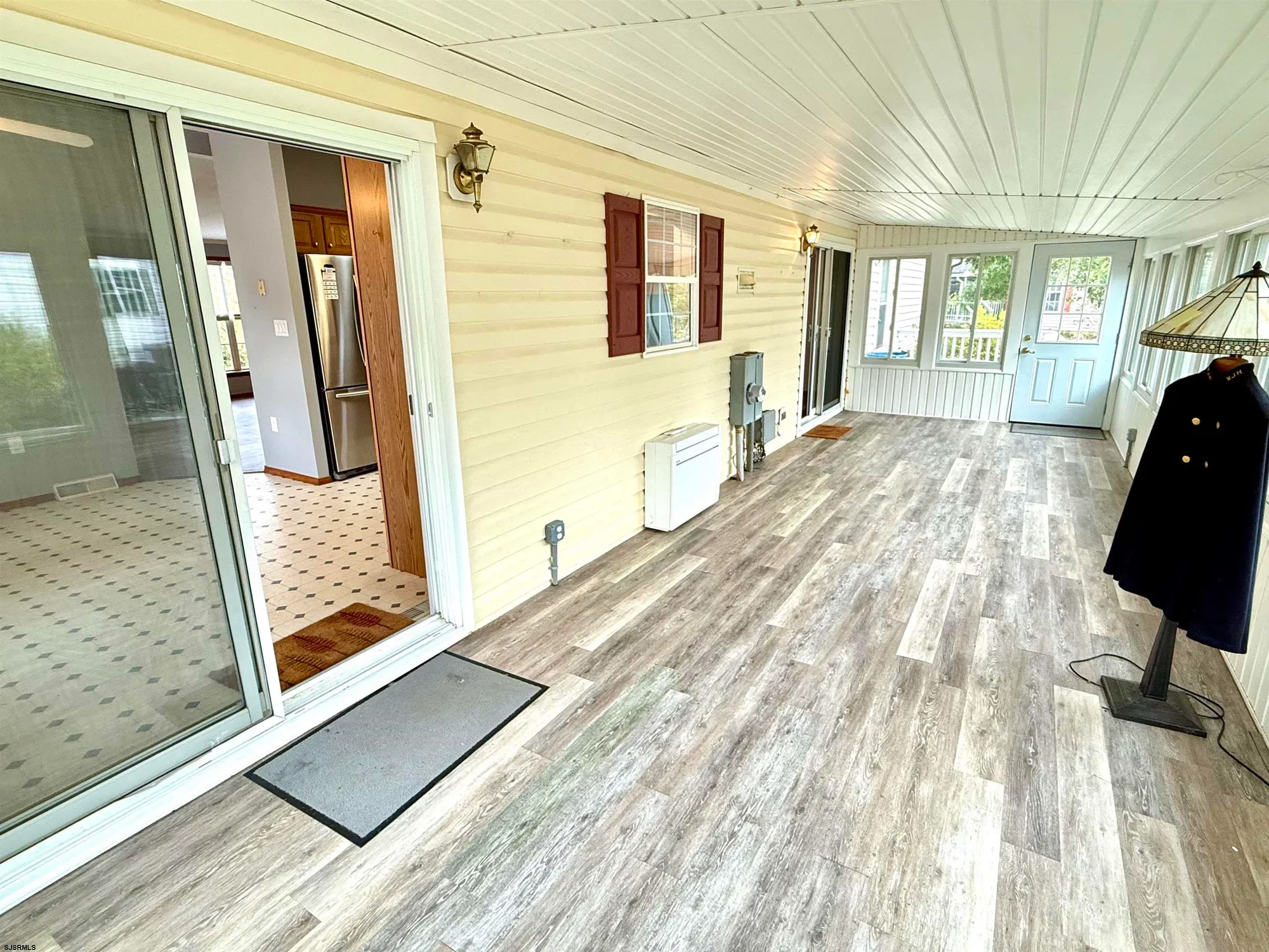 Property Slideshow image 13 of 29 | 7 cottonwood ct, Mays Landing, NJ, 08330