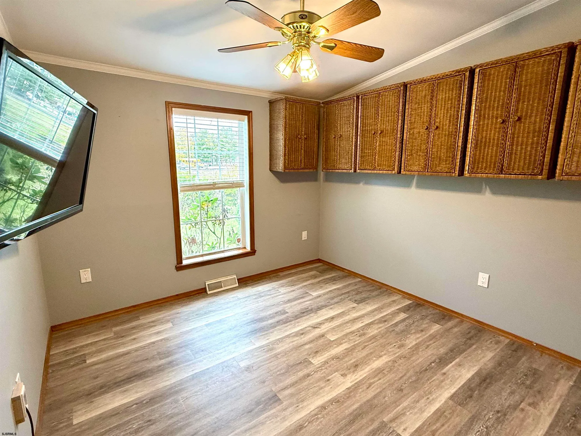 Property Slideshow image 24 of 29 | 7 cottonwood ct, Mays Landing, NJ, 08330