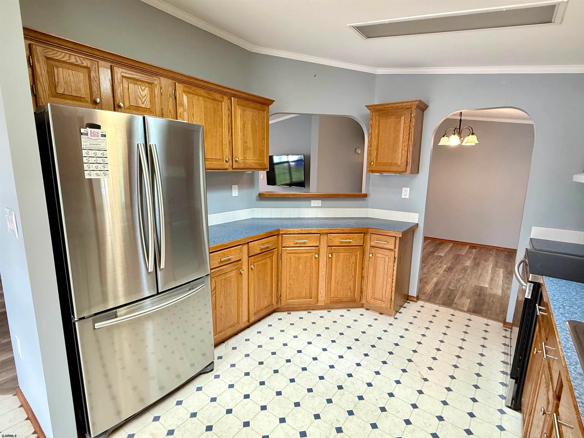 Property Slideshow image 10 of 29 | 7 cottonwood ct, Mays Landing, NJ, 08330