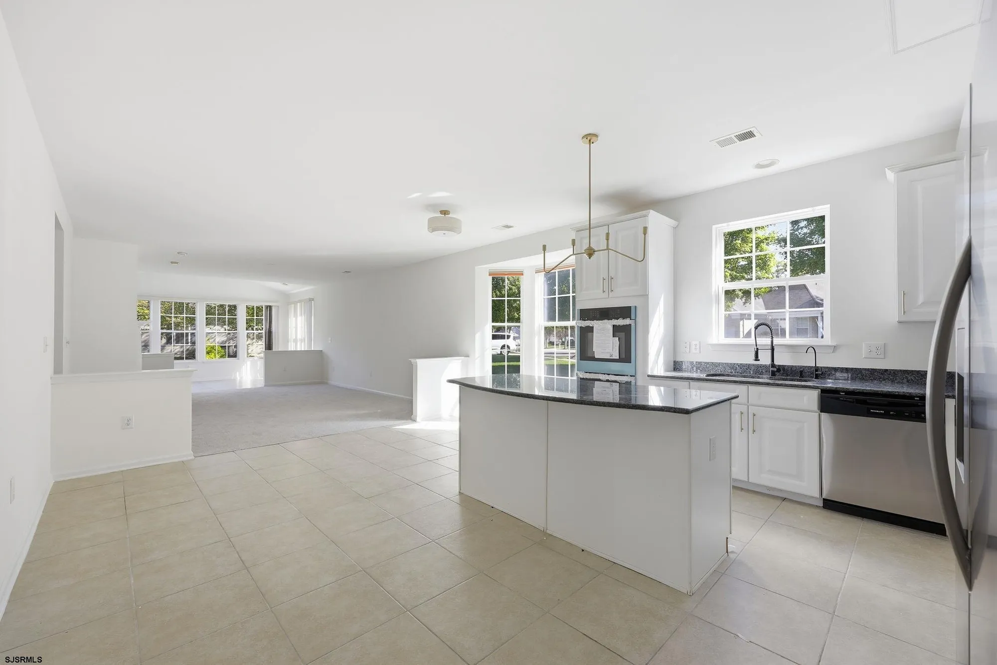 Property Slideshow image 9 of 40 | 207 tipperary pl, Galloway, NJ, 08205