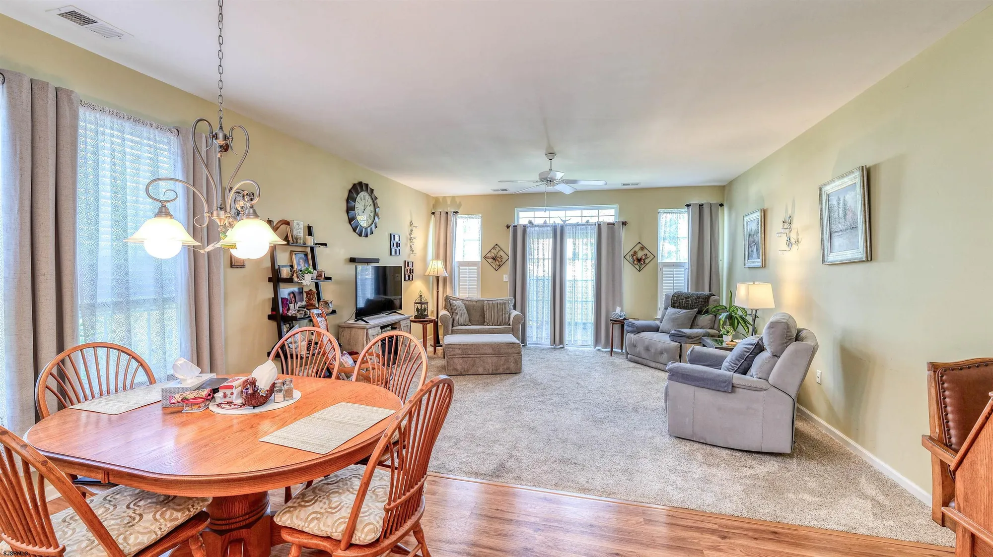 Property Slideshow image 12 of 27 | 569 chatham way, Galloway, NJ, 08205