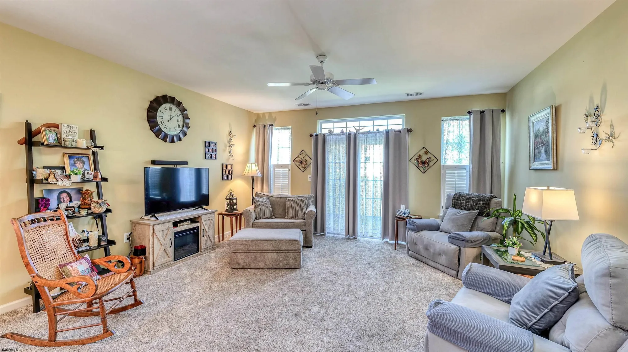 Property Slideshow image 13 of 27 | 569 chatham way, Galloway, NJ, 08205