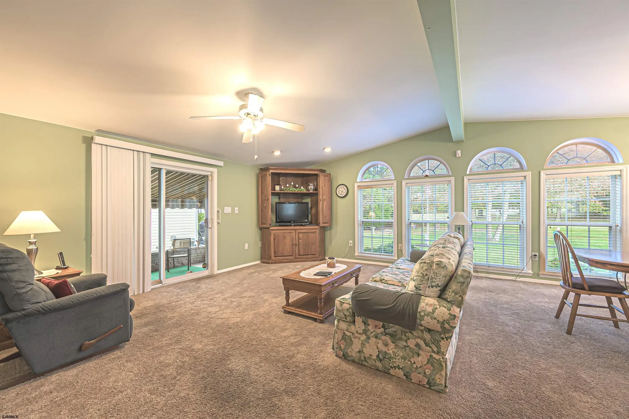 Property Slideshow image 3 of 32 | 66 knollwood dr, Mays Landing, NJ, 08330