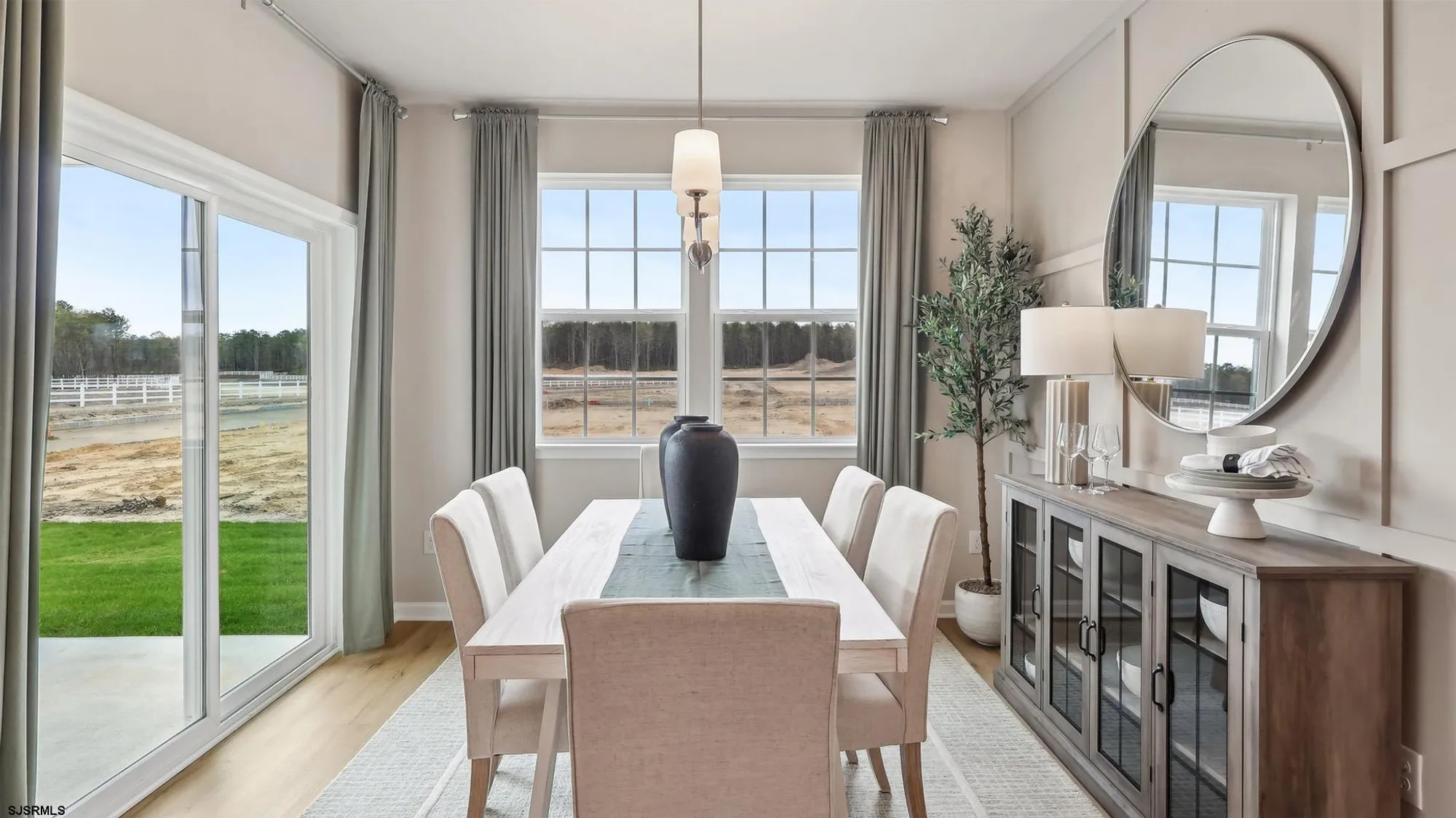 Property Slideshow image 12 of 32 | 253 huntington dr, Egg Harbor Township, NJ, 08234