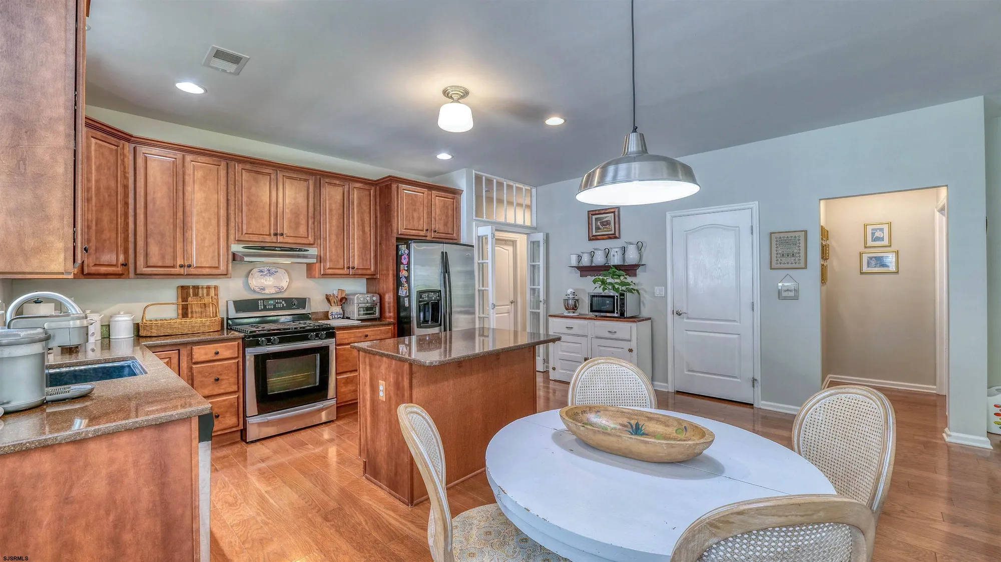 Property Slideshow image 10 of 29 | 243 lily rd, Egg Harbor Township, NJ, 08234