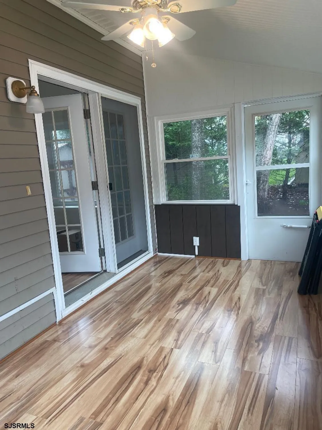 Property Slideshow image 3 of 5 | 11 maple ct, Mays Landing, NJ, 08330