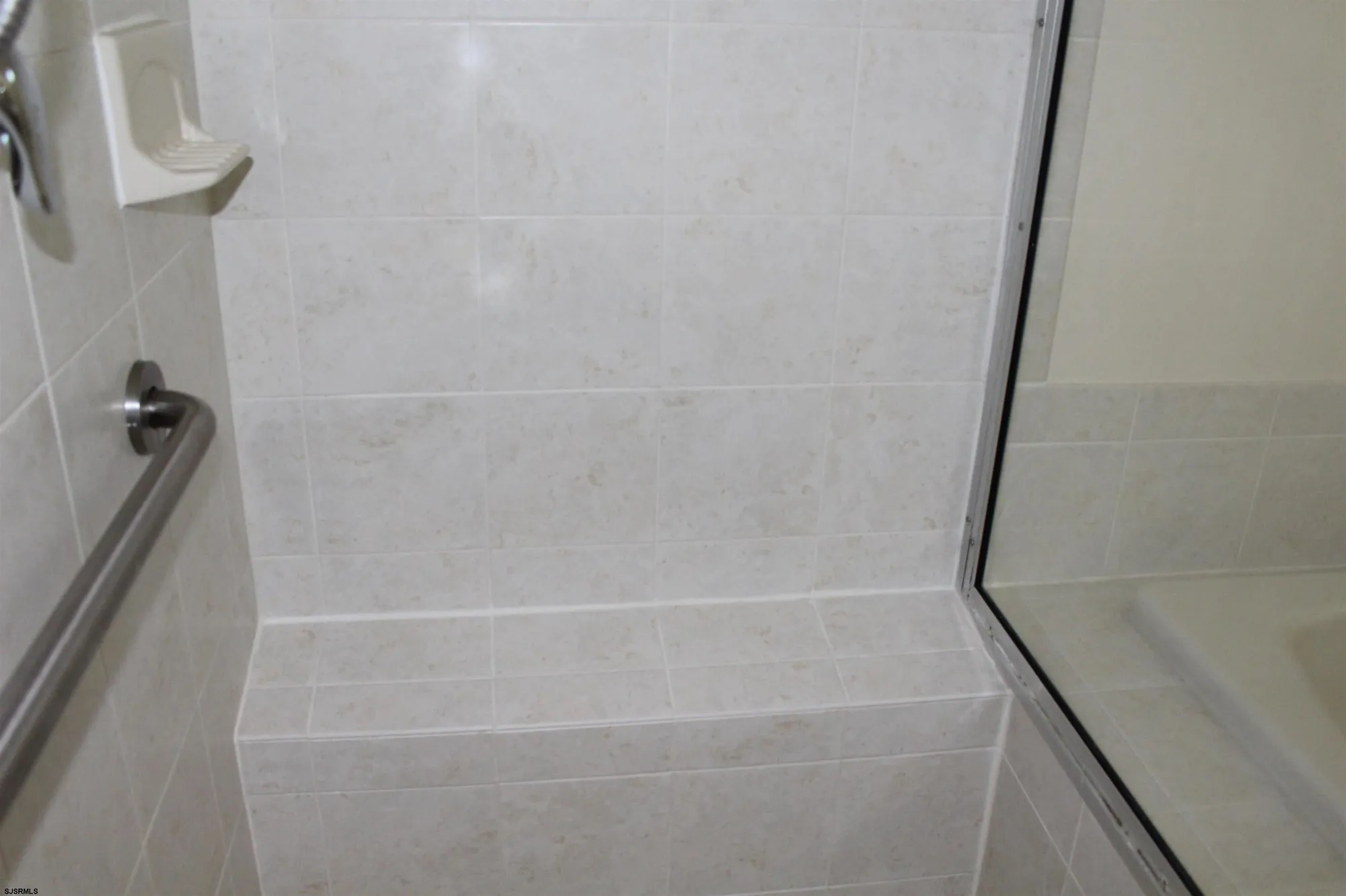 Property Slideshow image 19 of 38 | 39 poppy rd, Egg Harbor Township, NJ, 08234