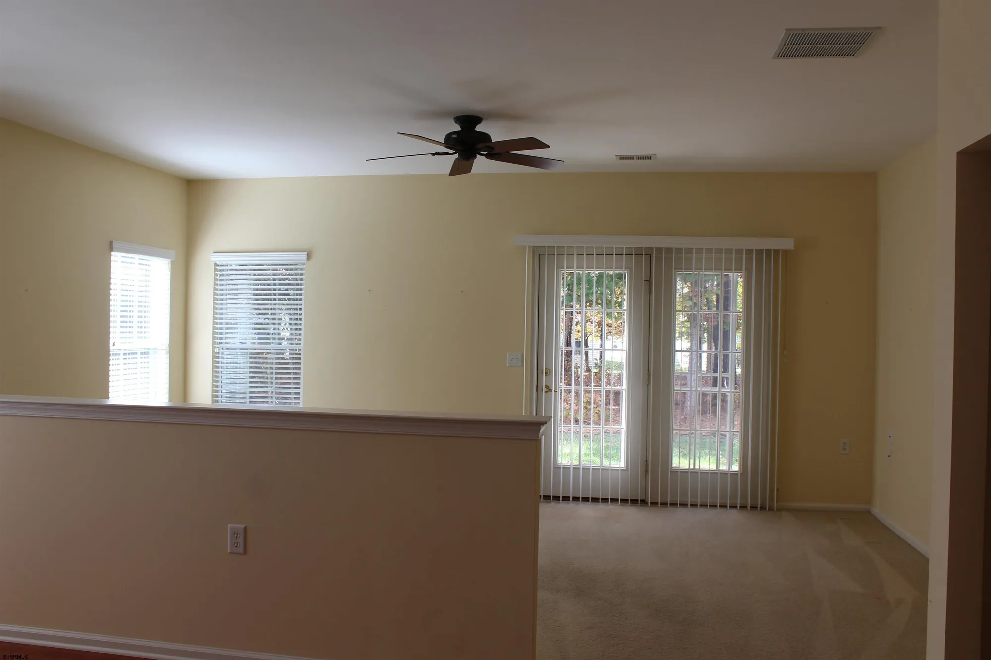 Property Slideshow image 23 of 38 | 39 poppy rd, Egg Harbor Township, NJ, 08234