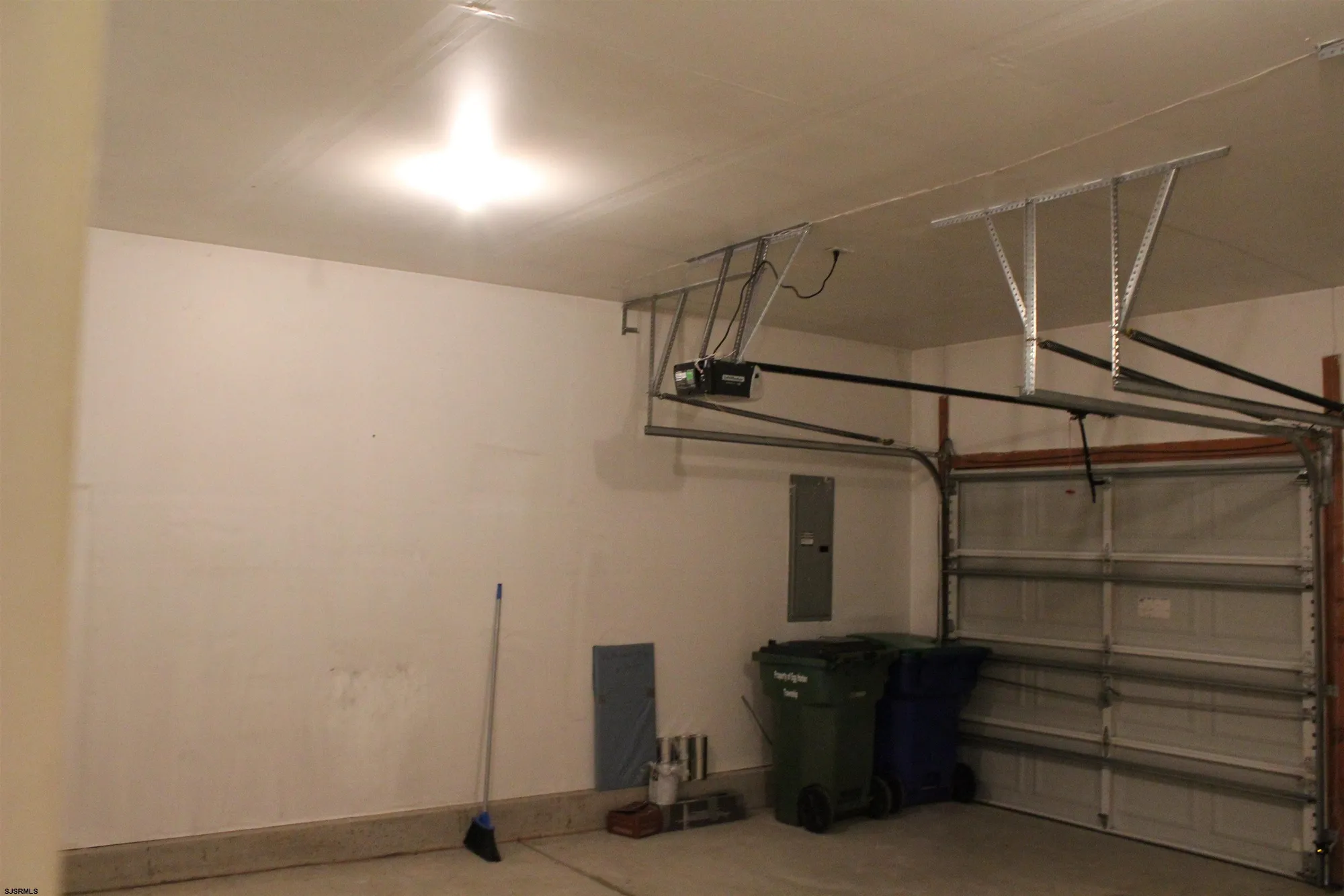 Property Slideshow image 24 of 38 | 39 poppy rd, Egg Harbor Township, NJ, 08234