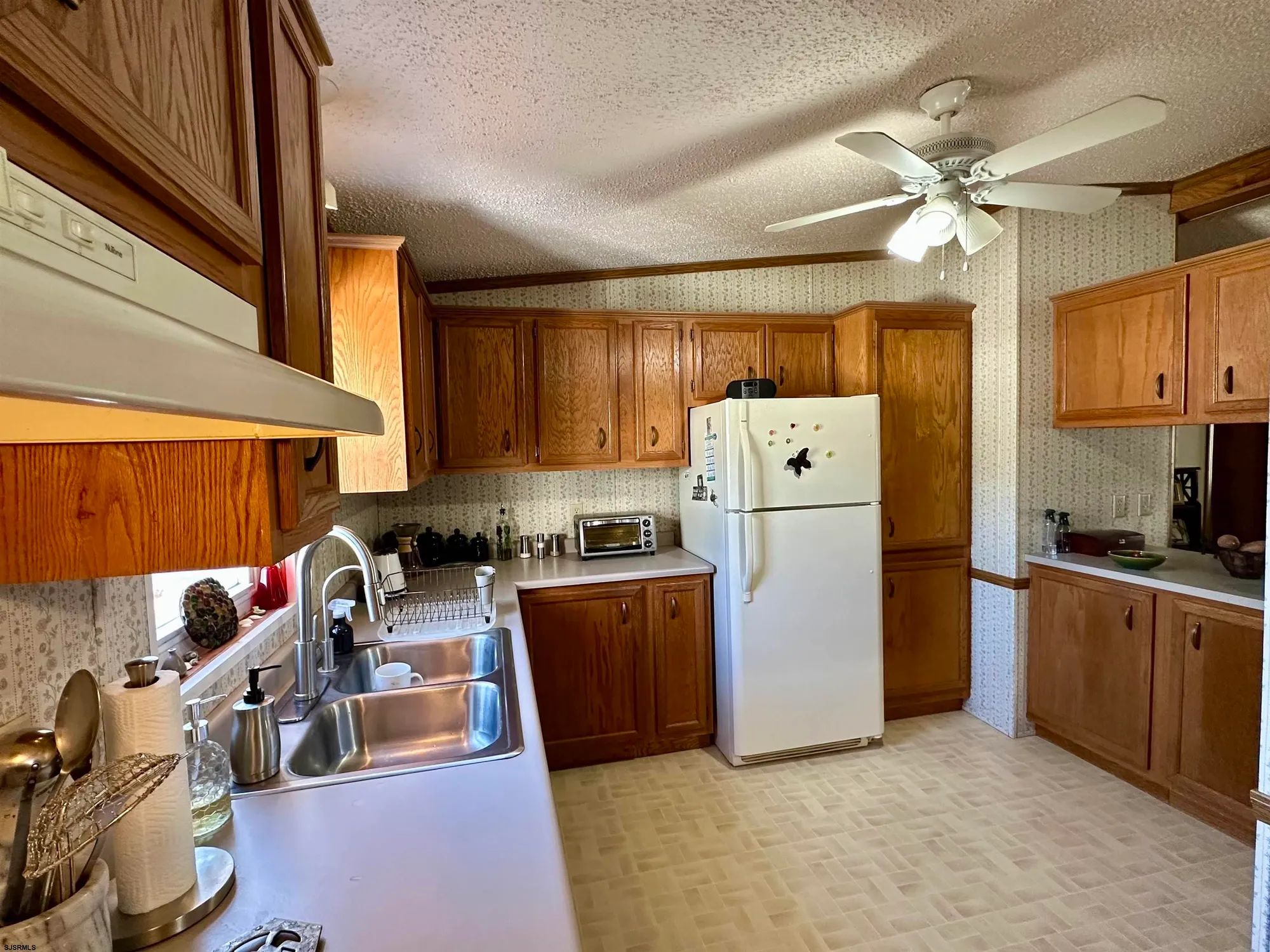 Property Slideshow image 14 of 45 | 56 hickory ln, Mays Landing, NJ, 08330