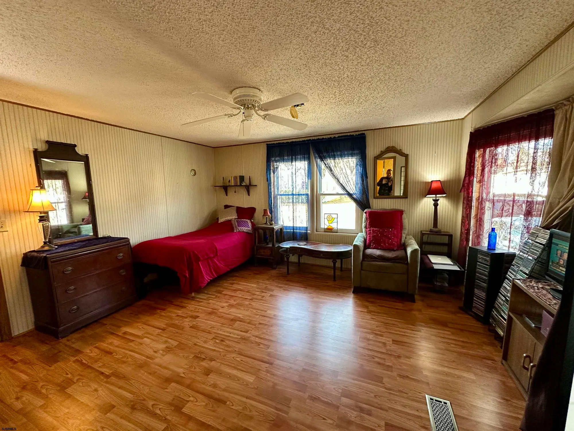 Property Slideshow image 26 of 45 | 56 hickory ln, Mays Landing, NJ, 08330