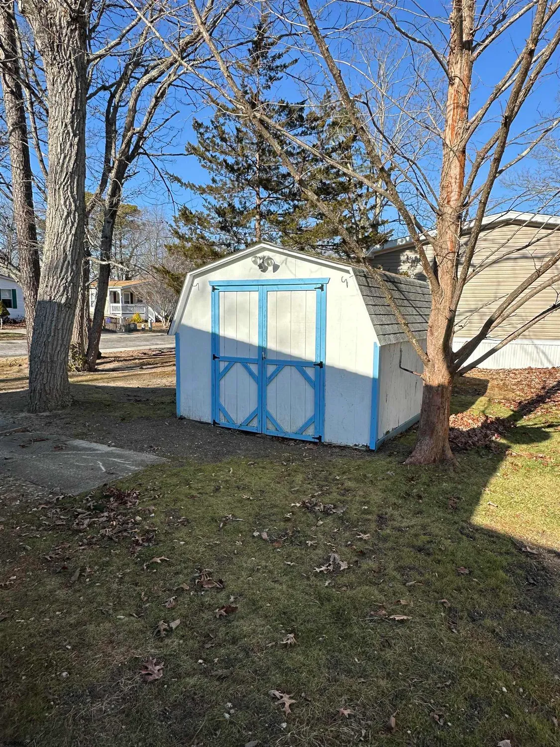 Property Slideshow image 37 of 45 | 56 hickory ln, Mays Landing, NJ, 08330