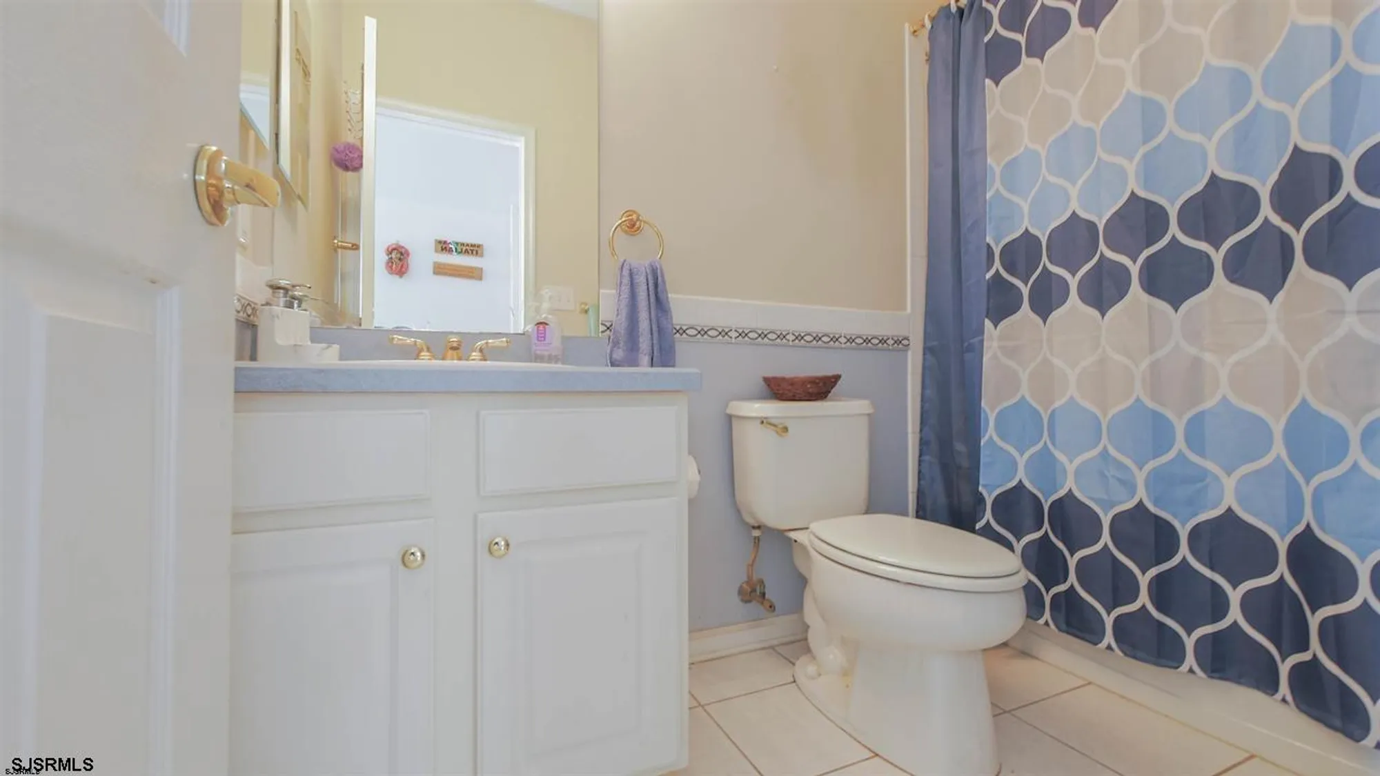 Property Slideshow image 16 of 21 | 531 salem way, Galloway, NJ, 08205
